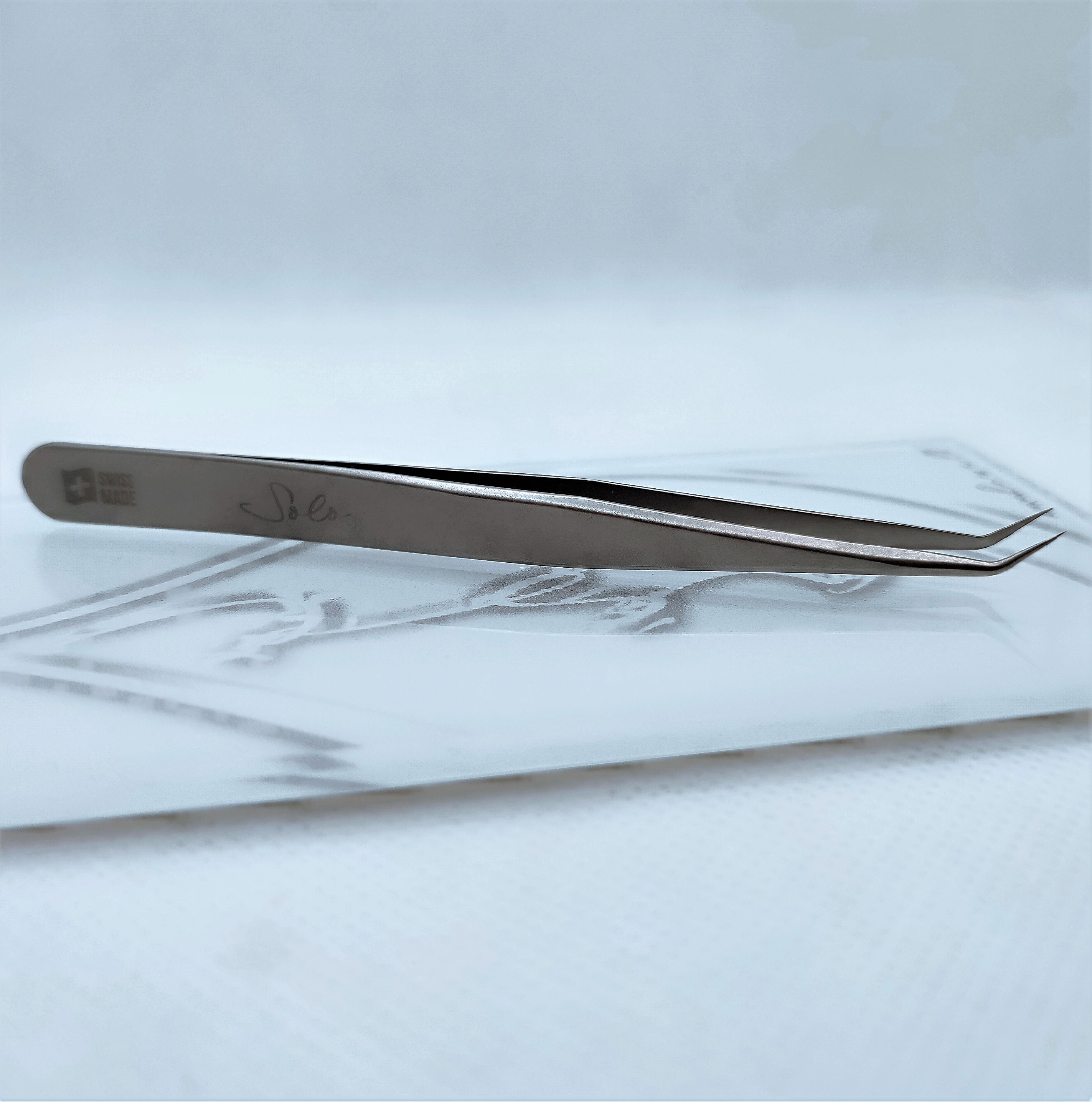 "SOLO" 45 laipsnių, Luxury klasės šveicariškas pincetas, blakstienų priauginimui