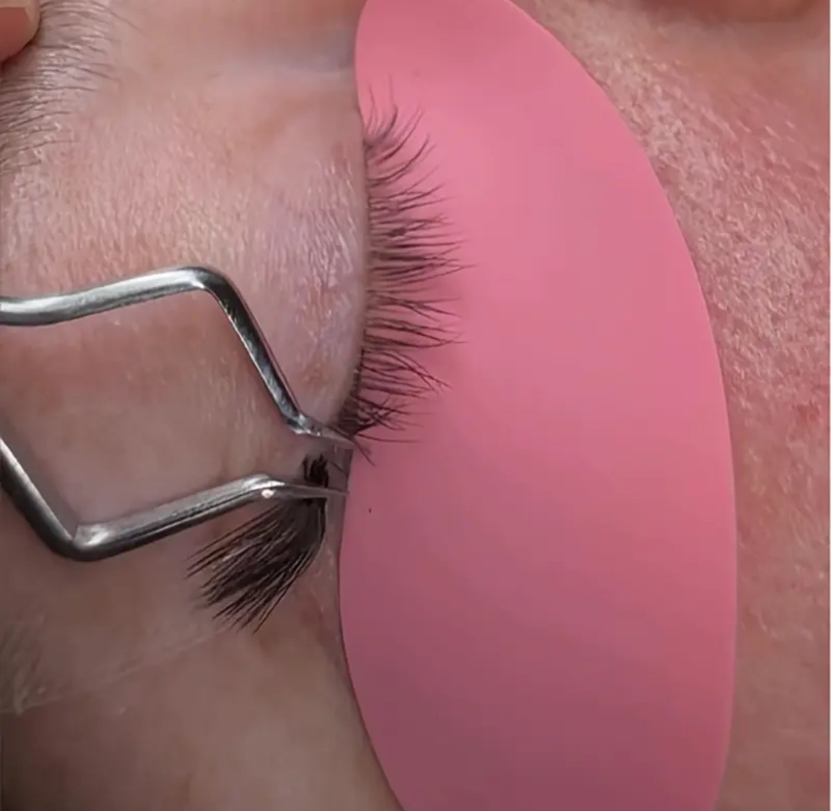 Blakstienų atskyrimo pincetas