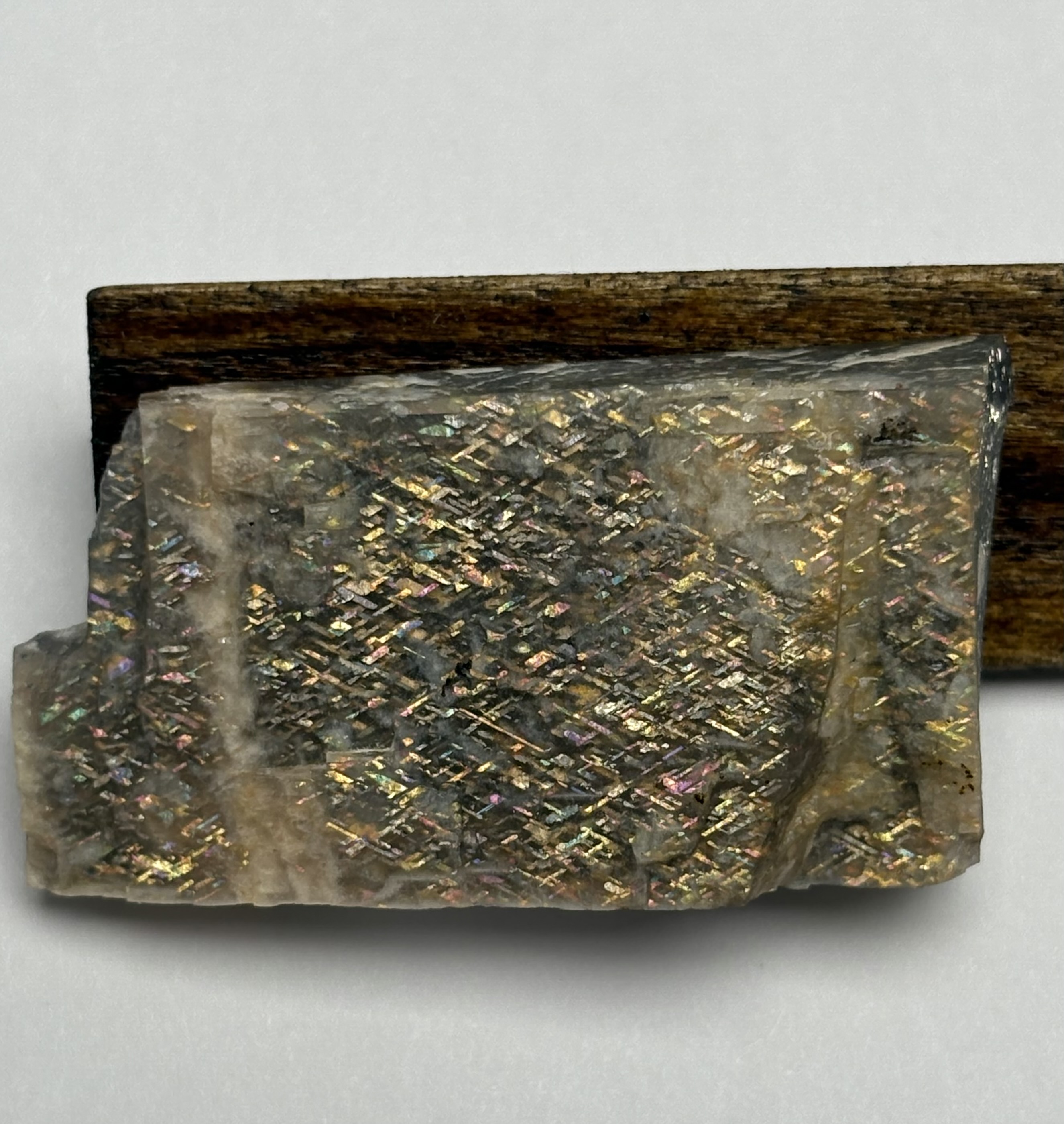 Ranbow Lattice Sunstone