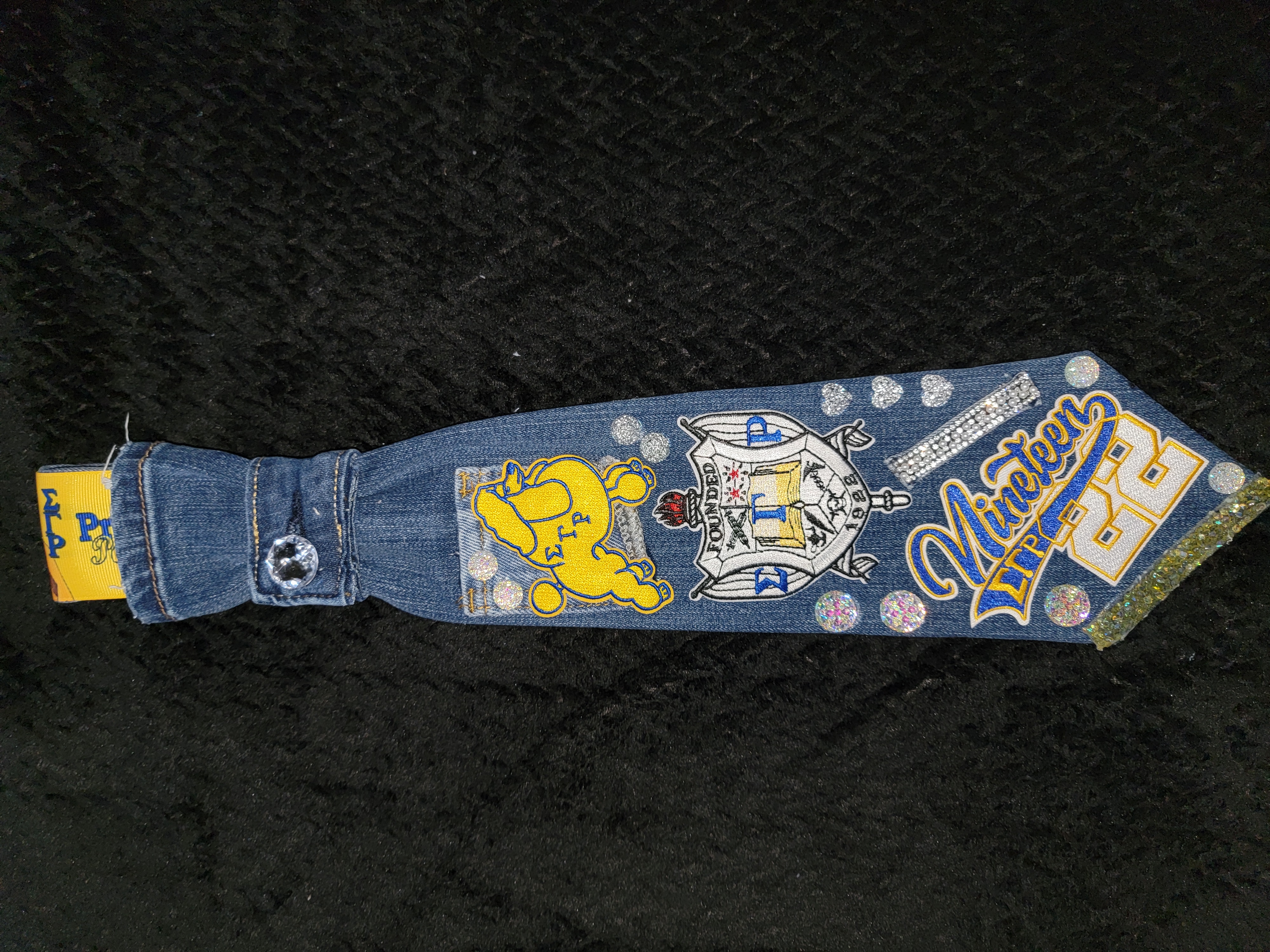 Sigma Gamma Rho tie (poodle) 