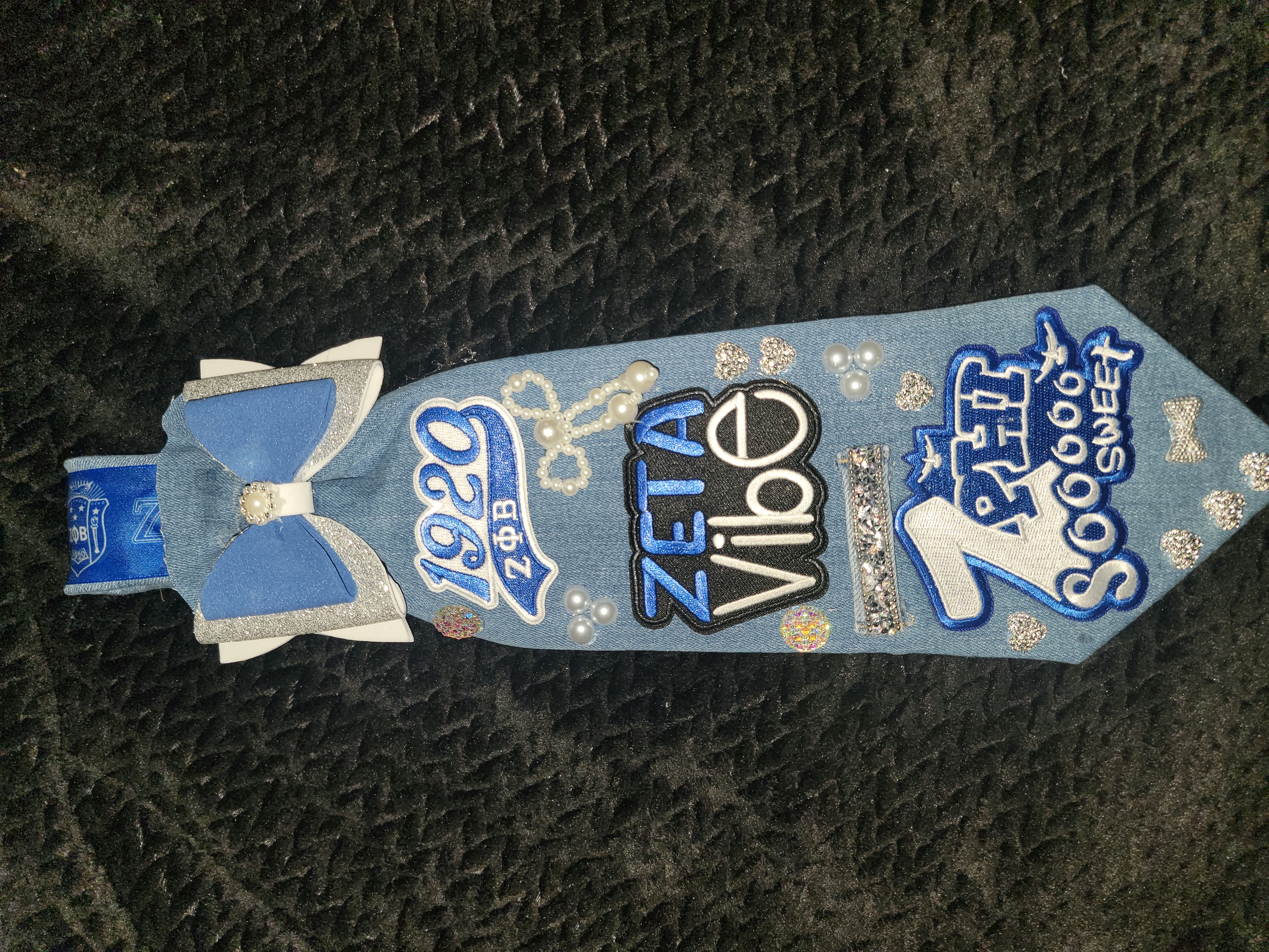 Zeta phi beta tie with removable bow