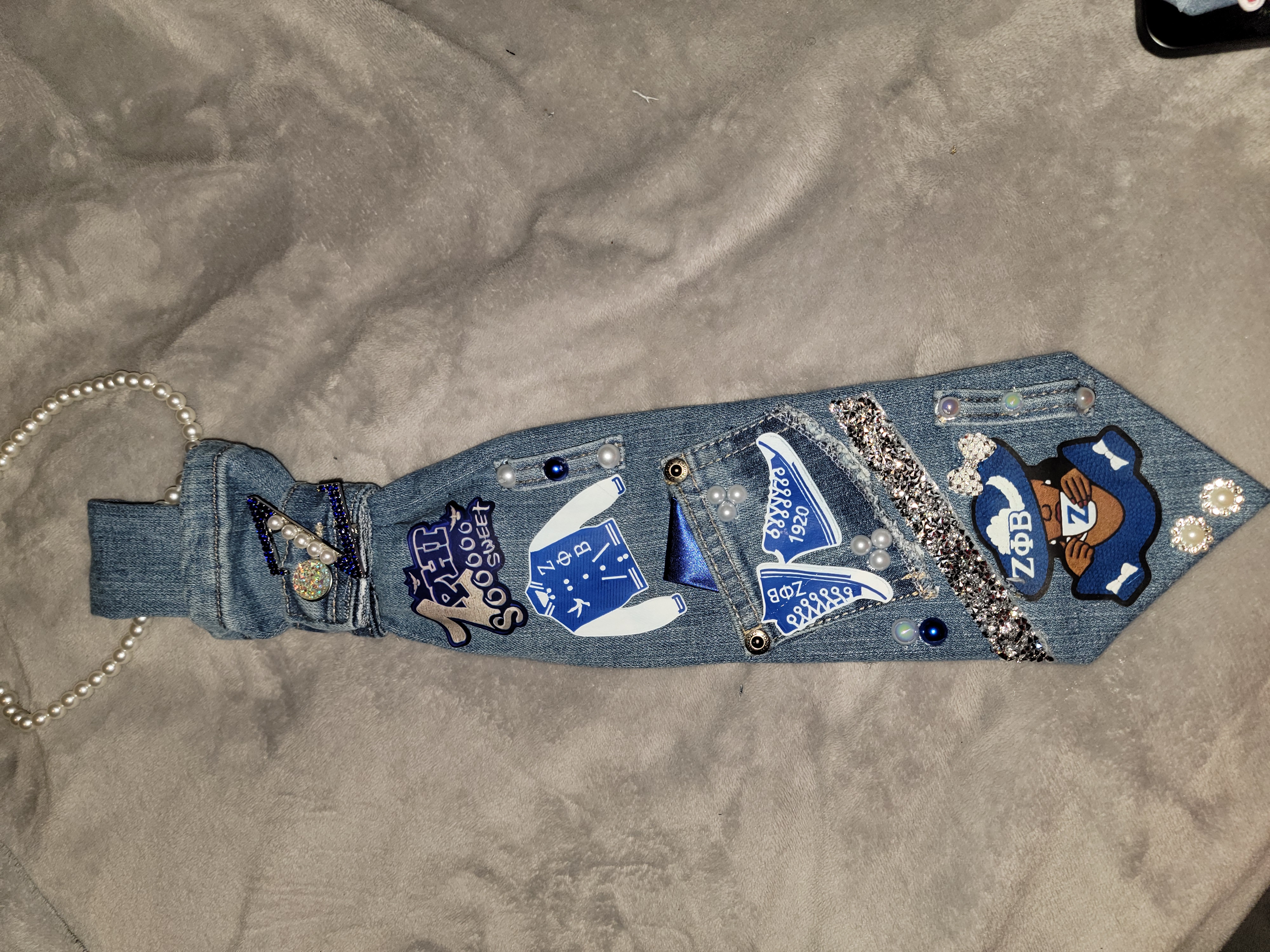 Zeta 3 tie 