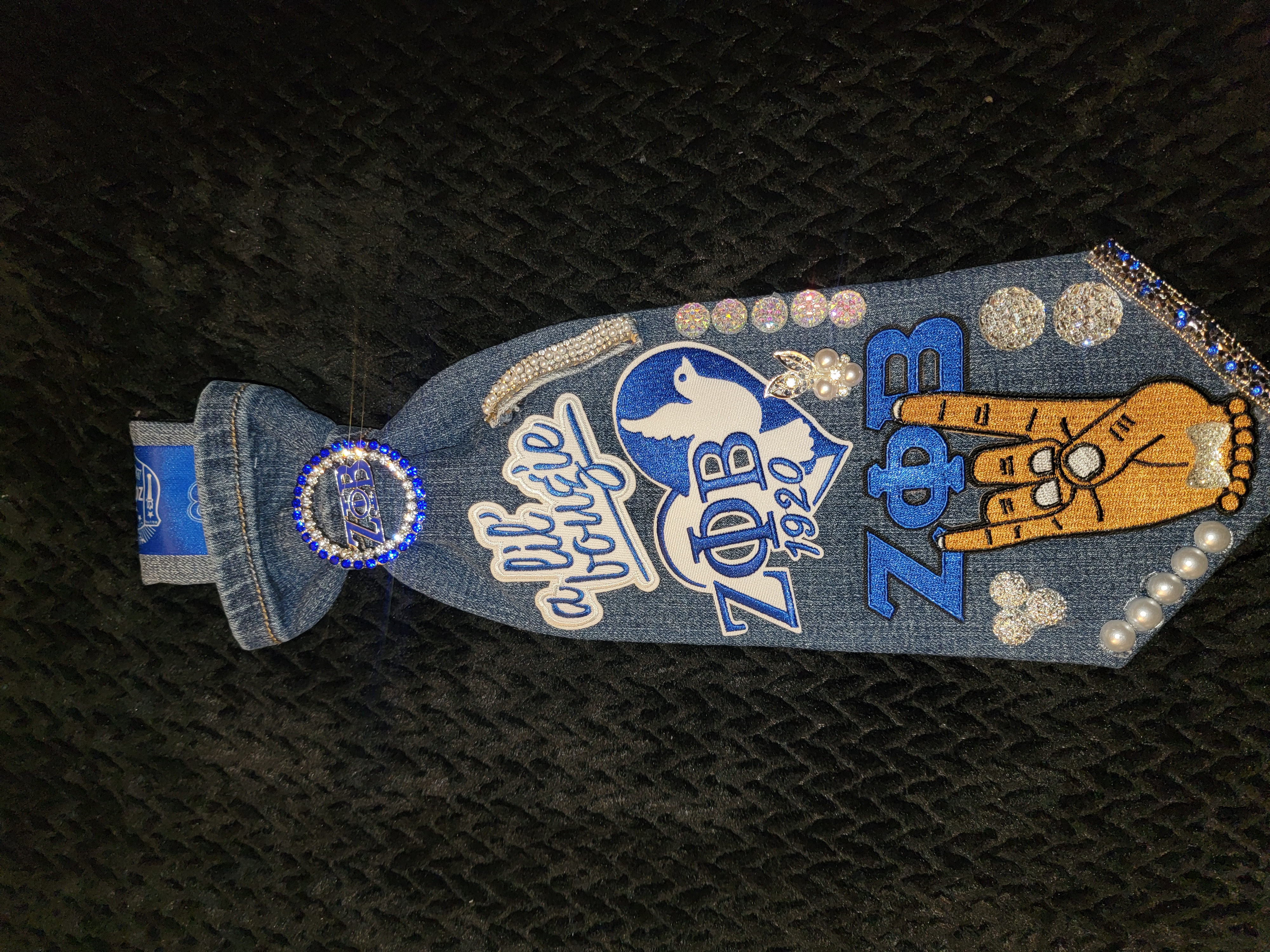 Zeta phi beta tie (Lil bougie) 