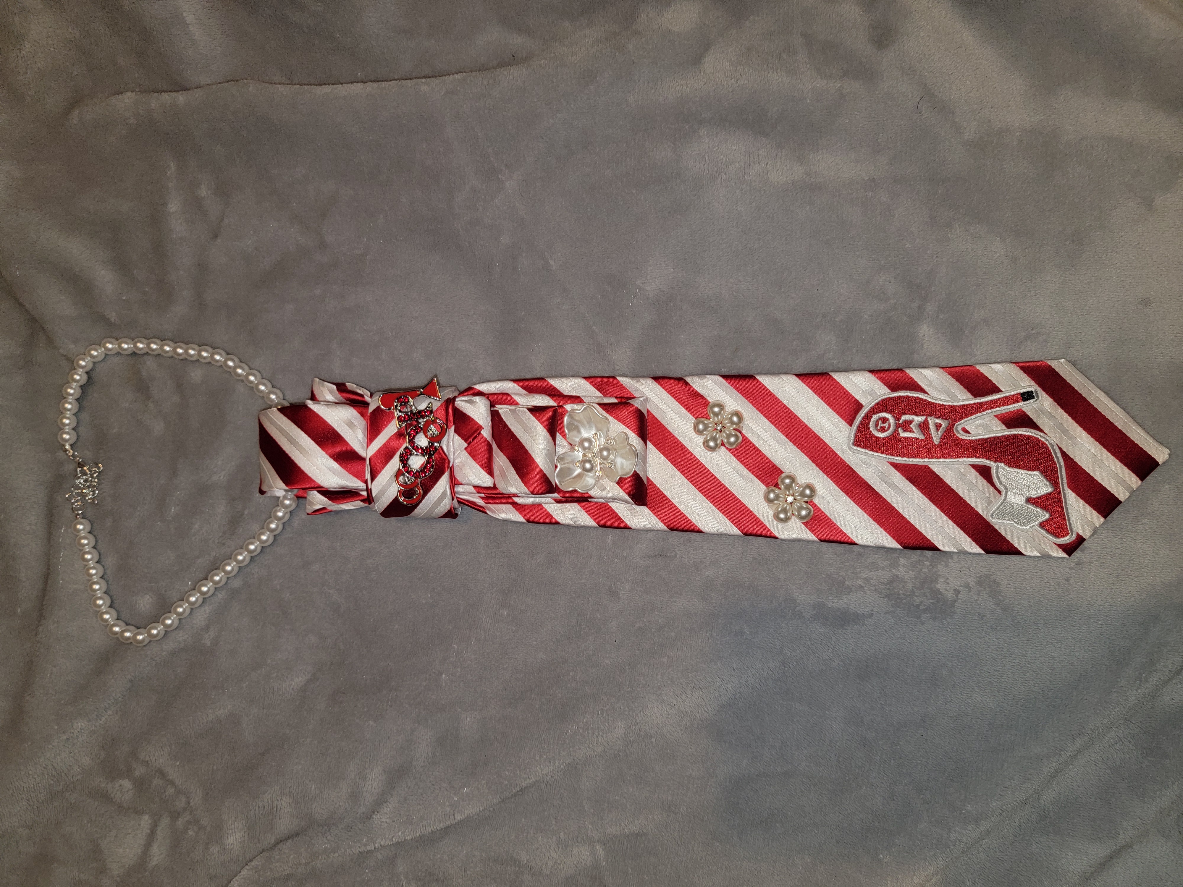 Delta sigma theta folded tie