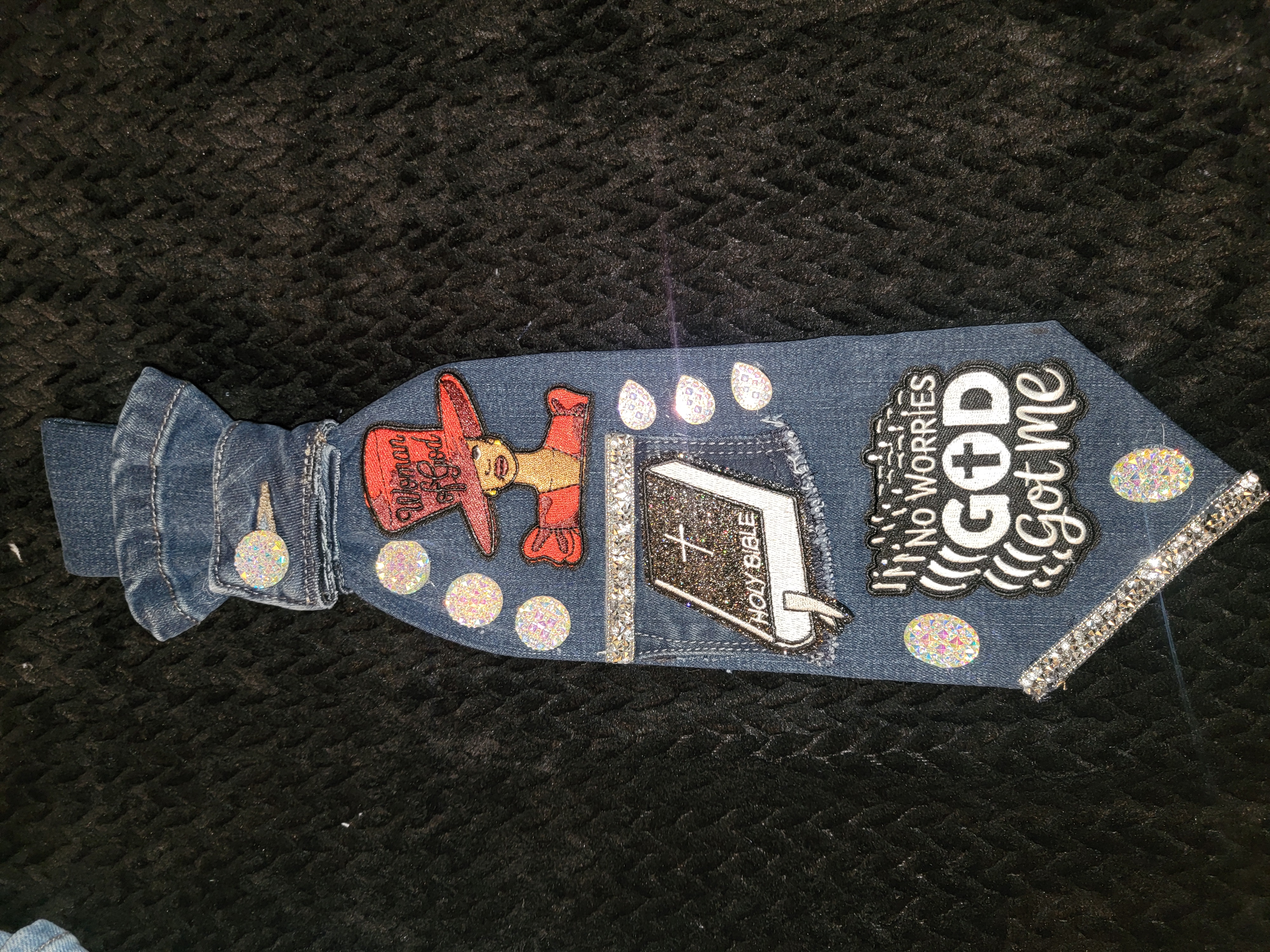 Red woman faith based tie