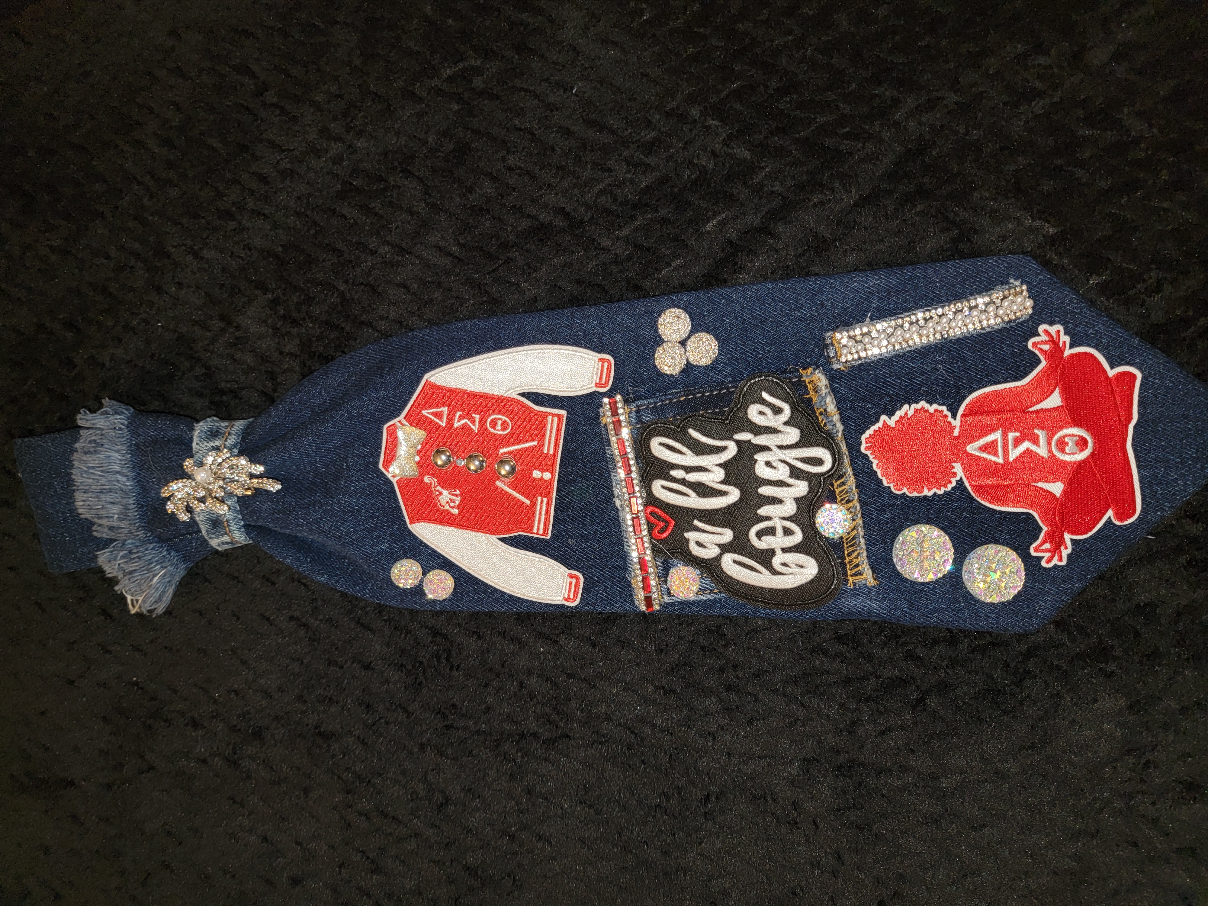 Delta sigma theta tie (Lil bougie) 