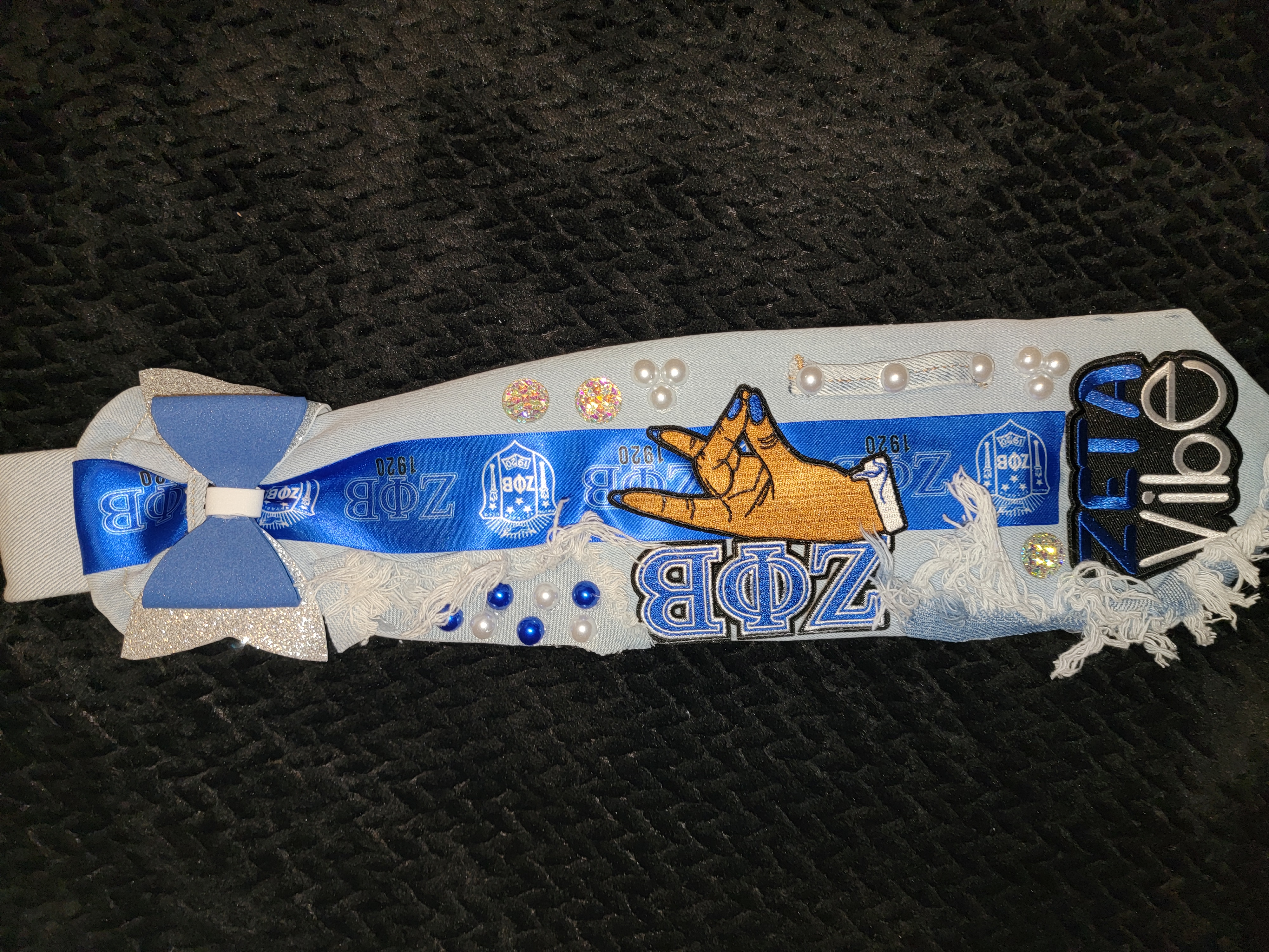 Zeta (Zeta Vibe)tie