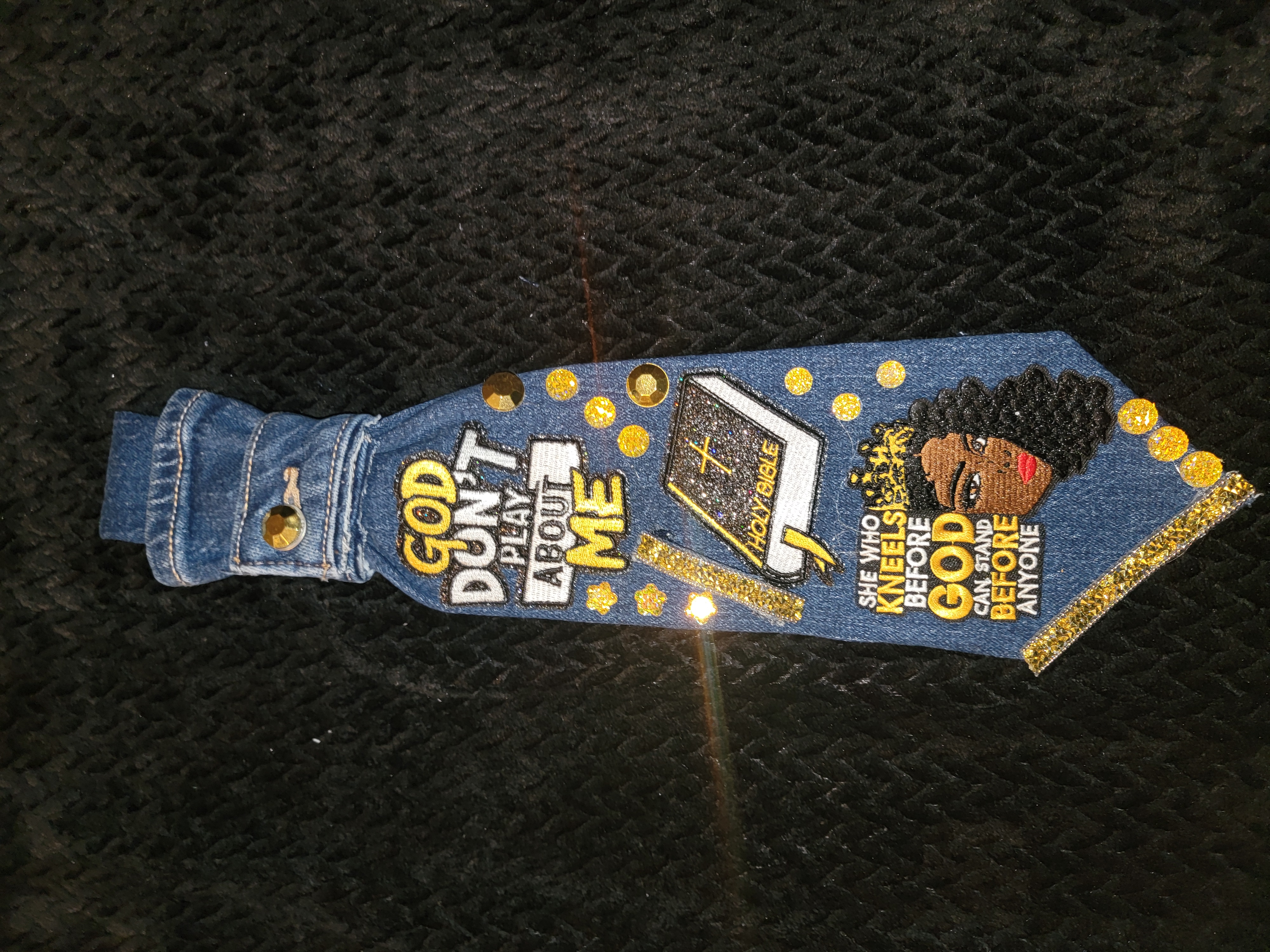 Yellow God don't play about me tie 