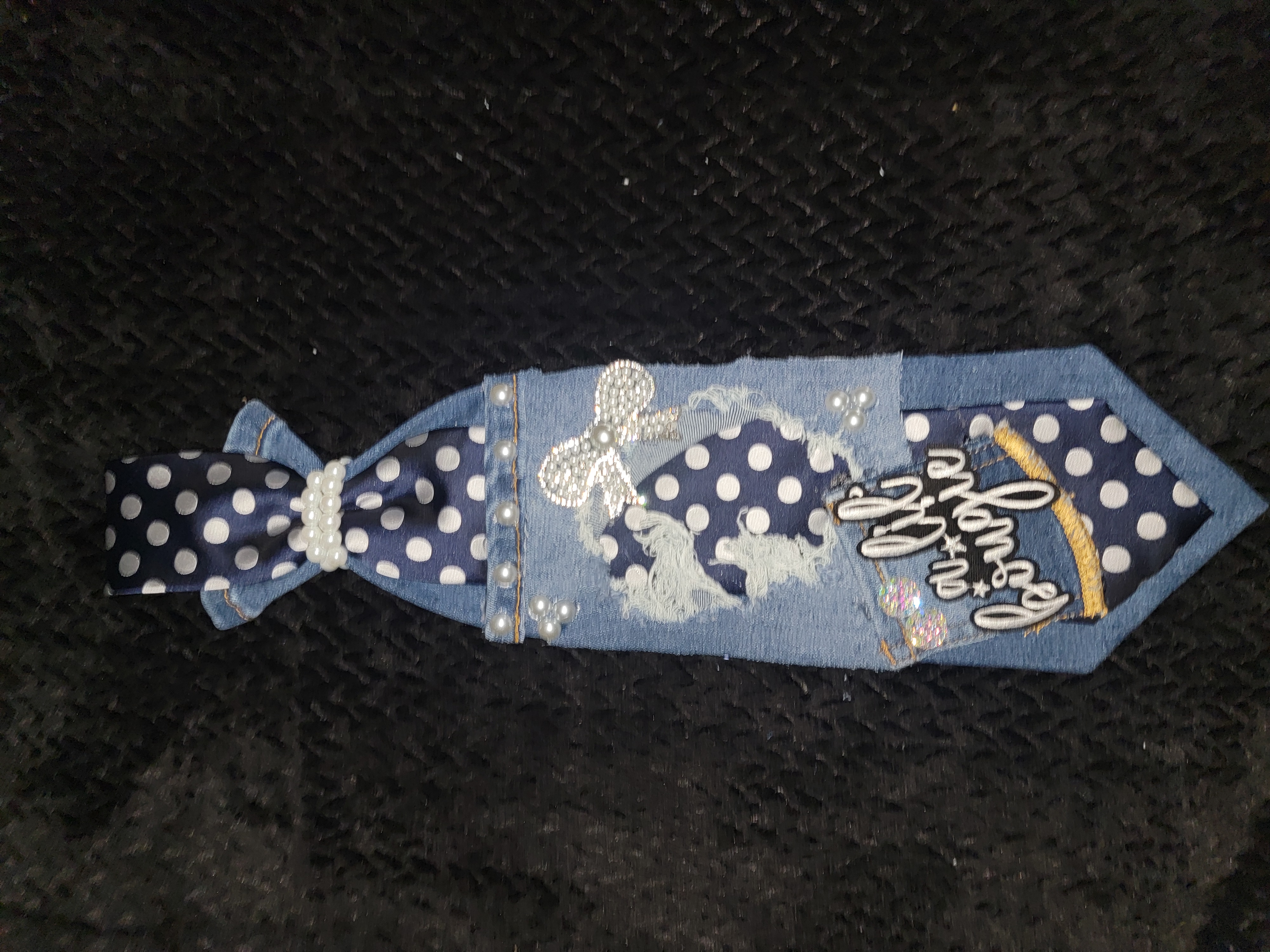 Blue and white polka dot tie (pearl) 