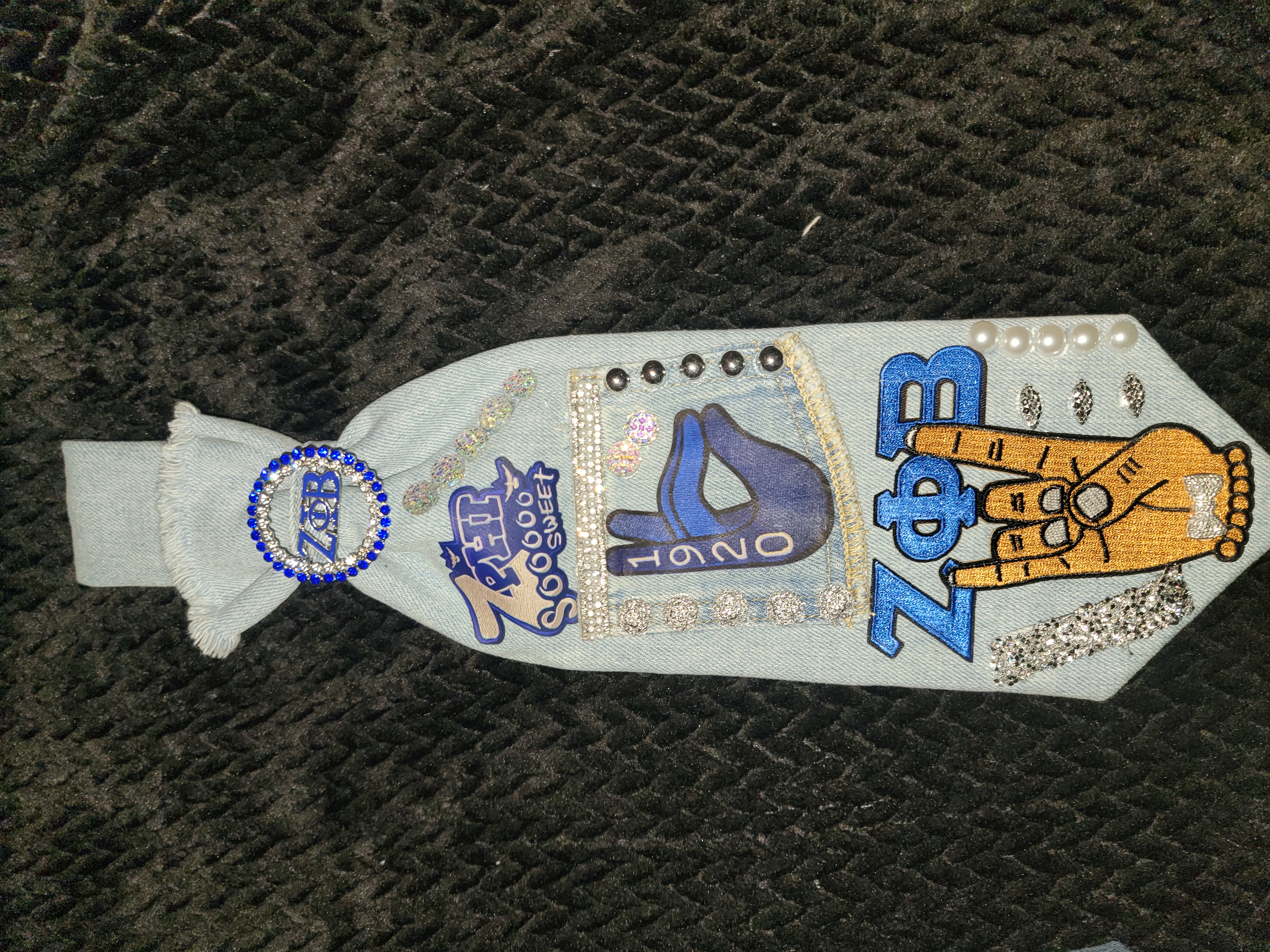 Zeta phi beta tie (light denim) 