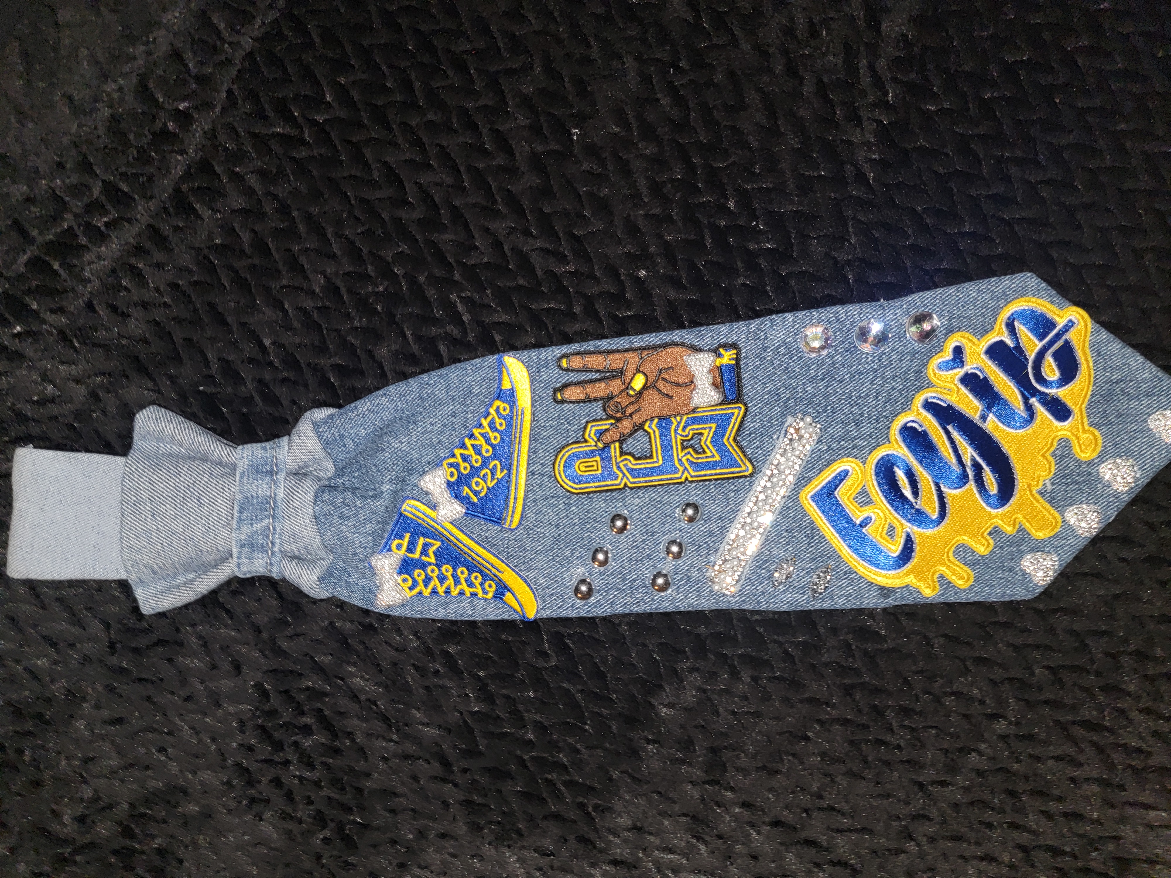 Sigma gamma rho (large E) 