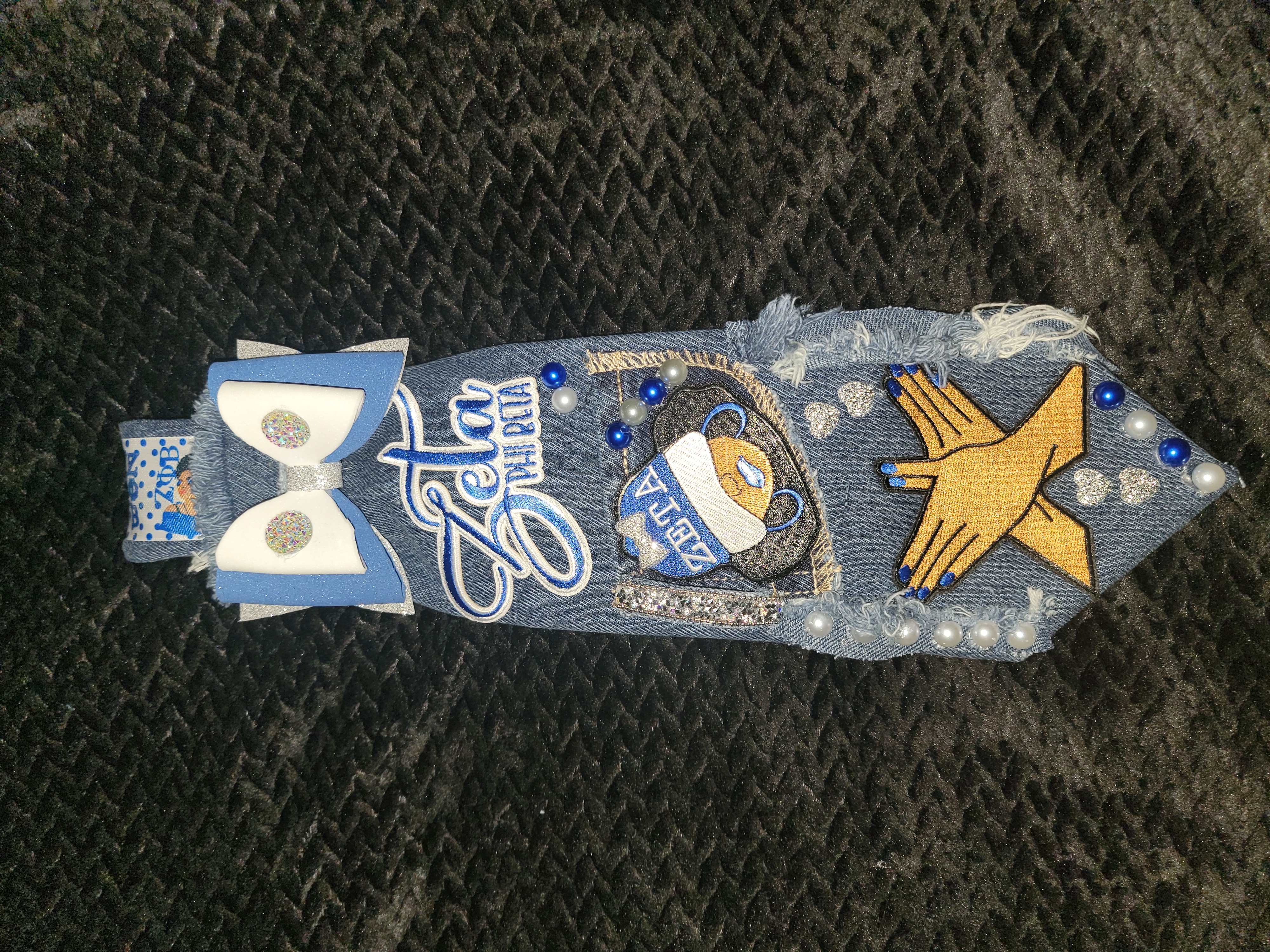 Zeta phi beta tie with removable bow
