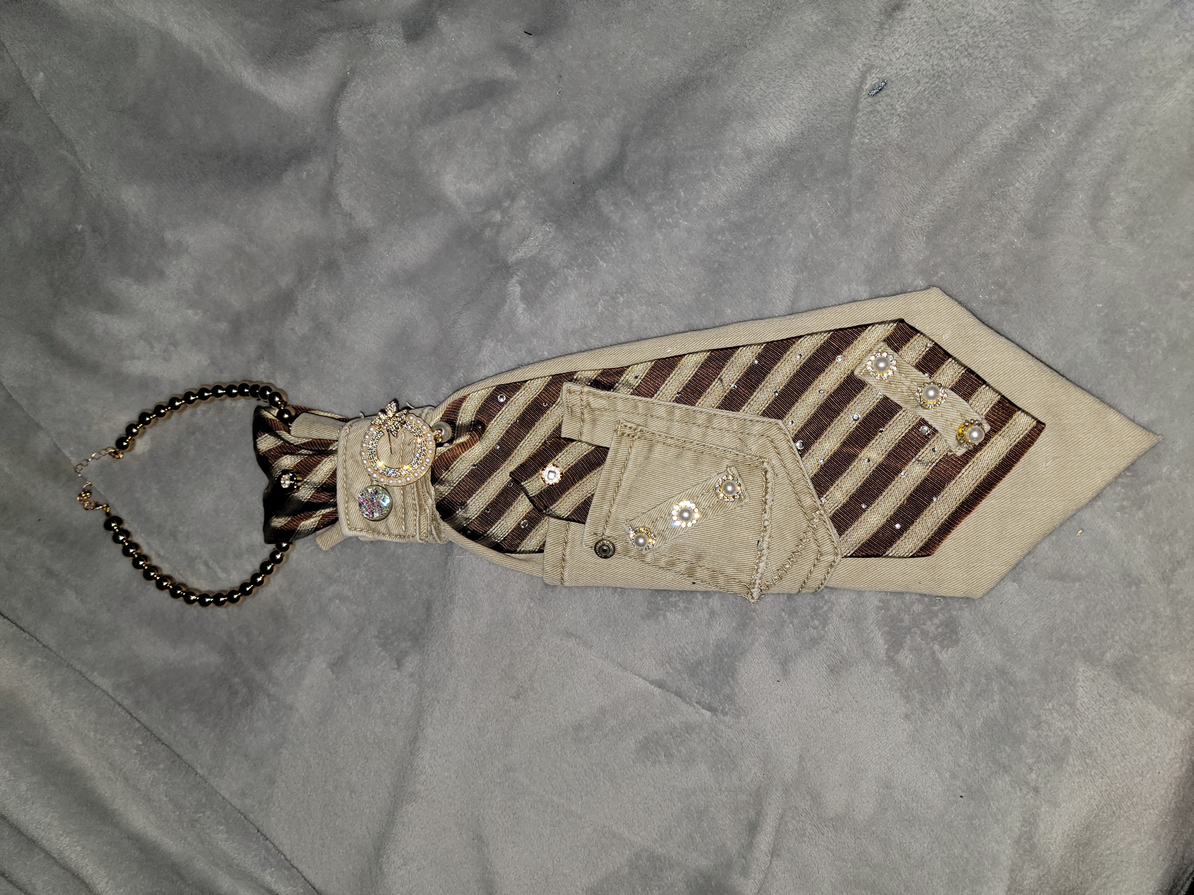 Brown rhinestone tie