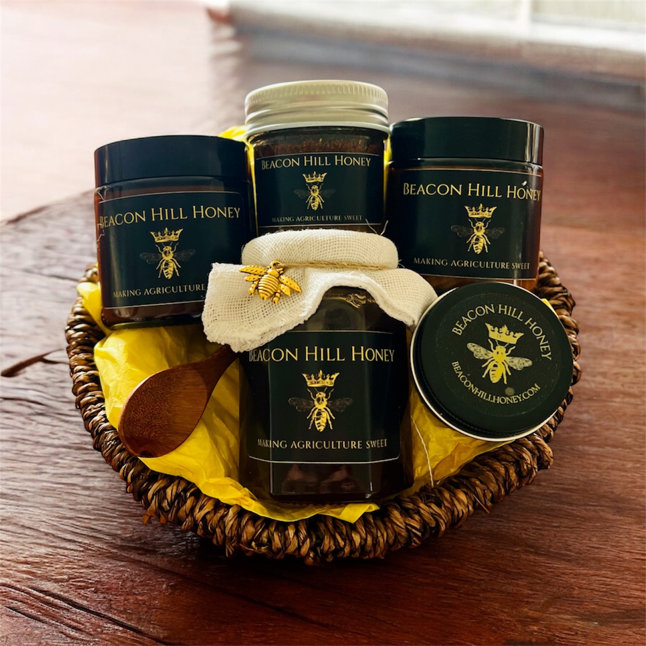 WHIPPED TALLOW BASKET