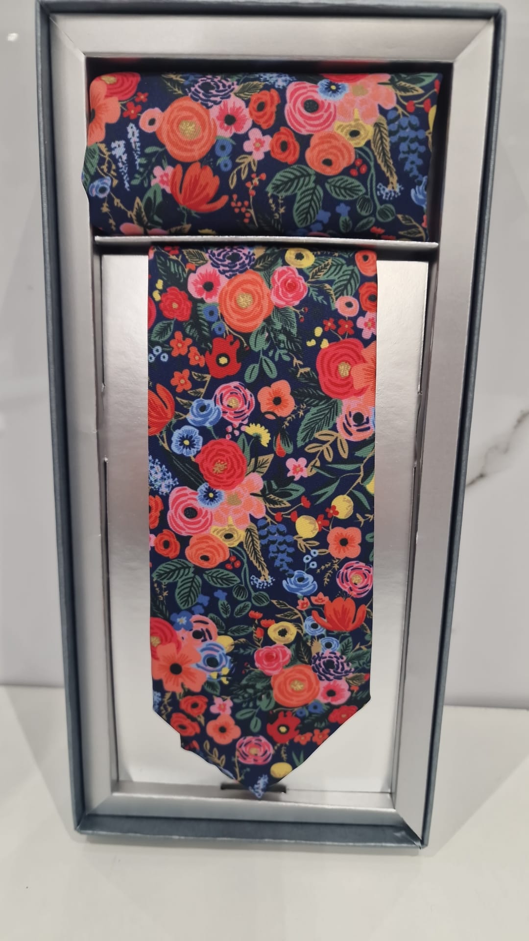 Conjunto Corbata & Pañuelo