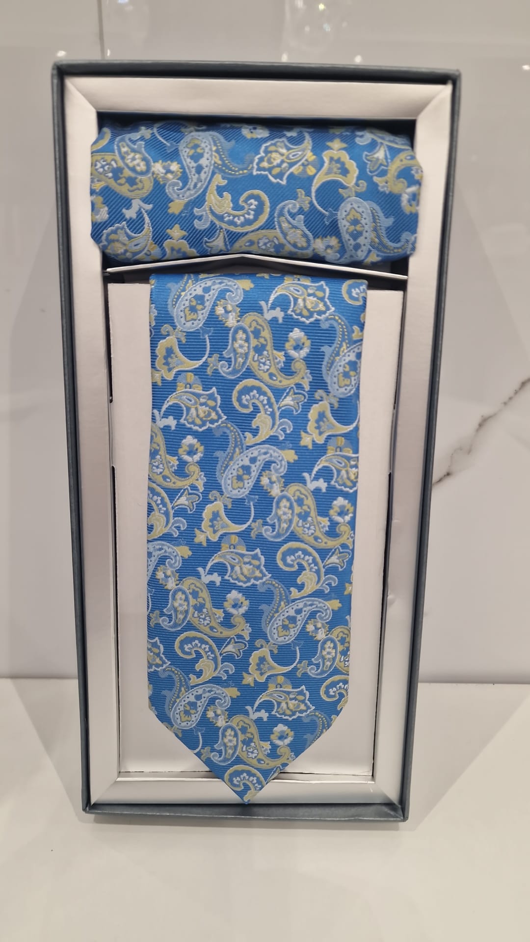 Conjunto Corbata & Pañuelo