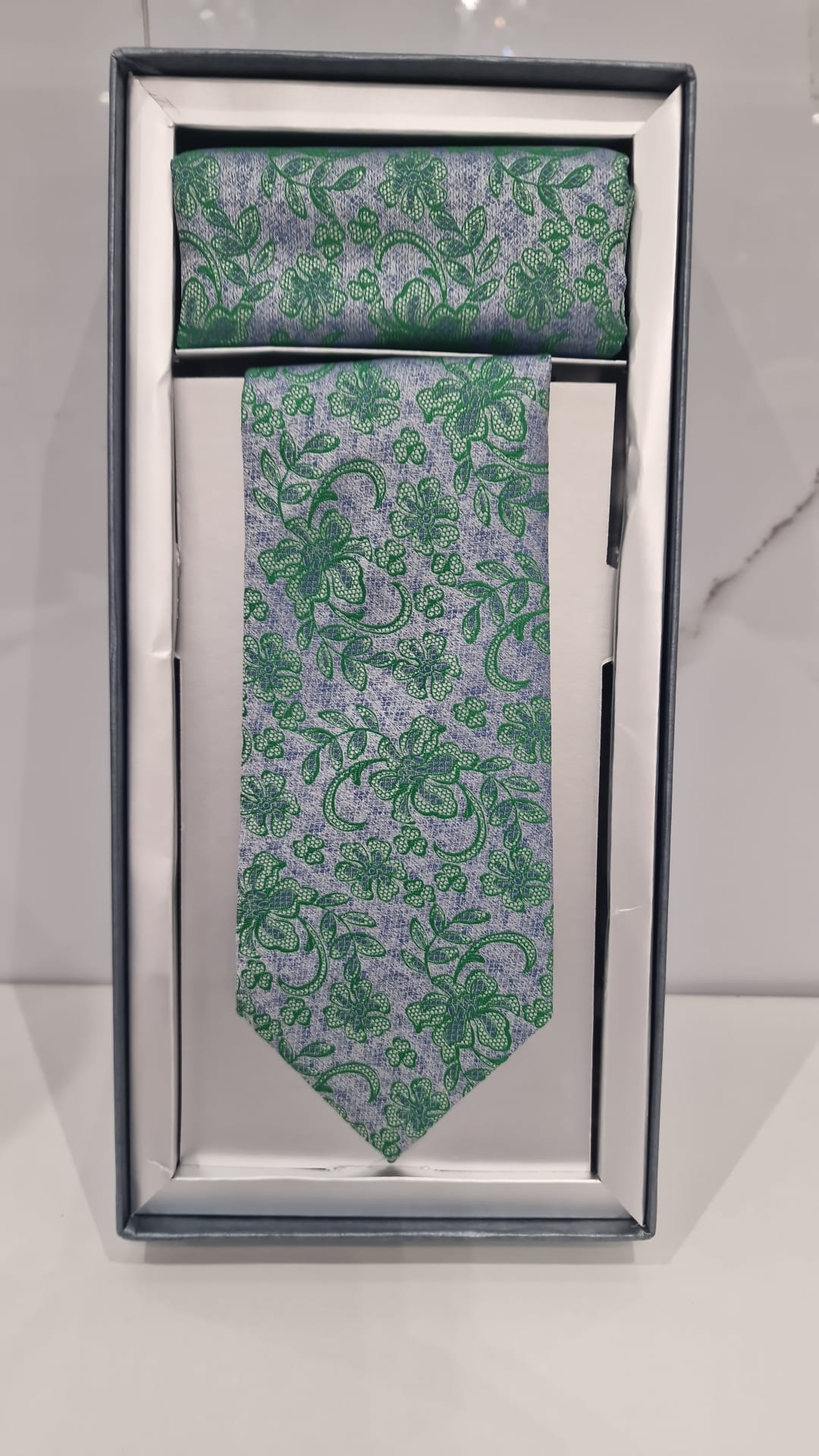 Conjunto Corbata & Pañuelo