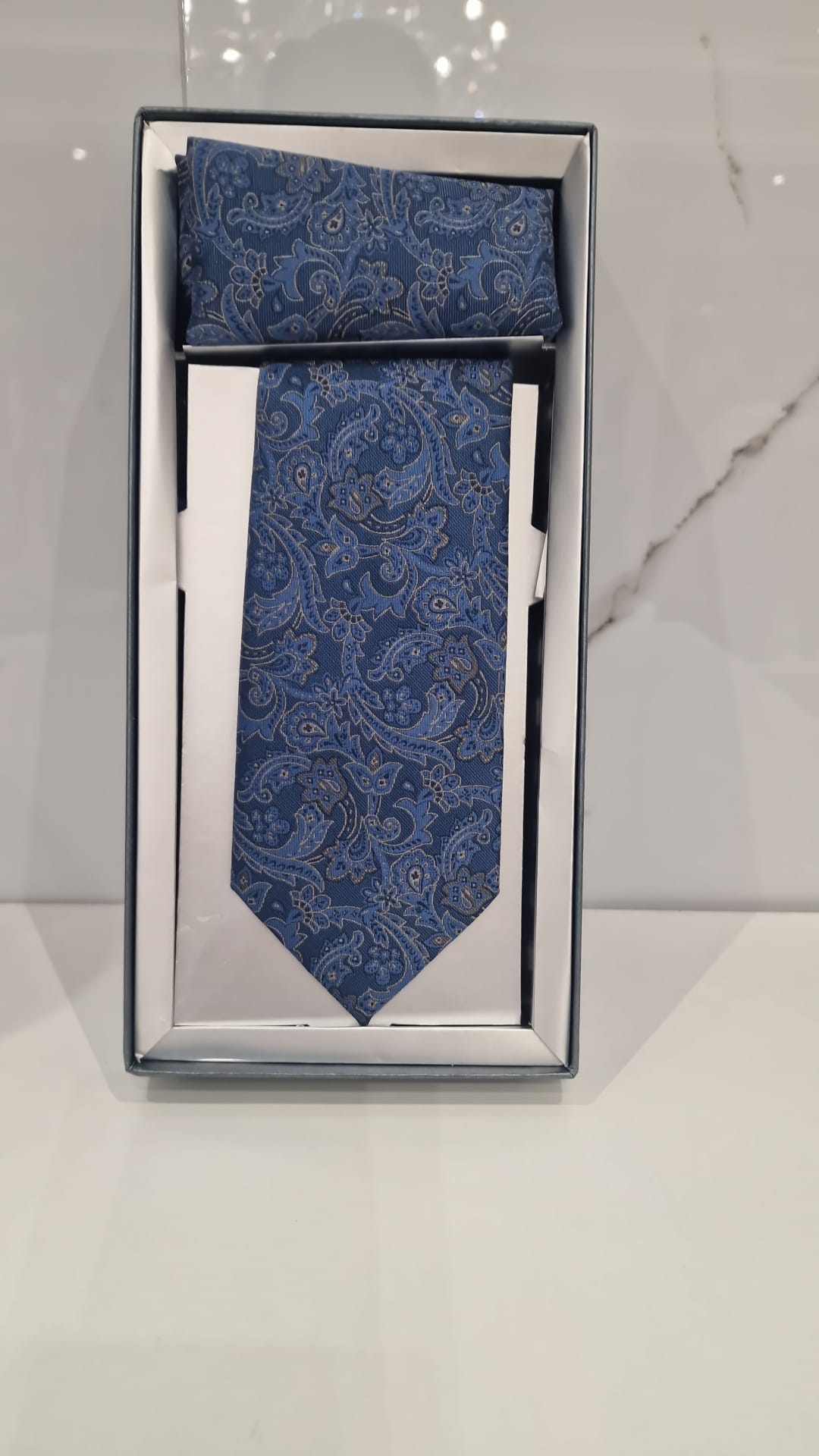 Conjunto Corbata & Pañuelo