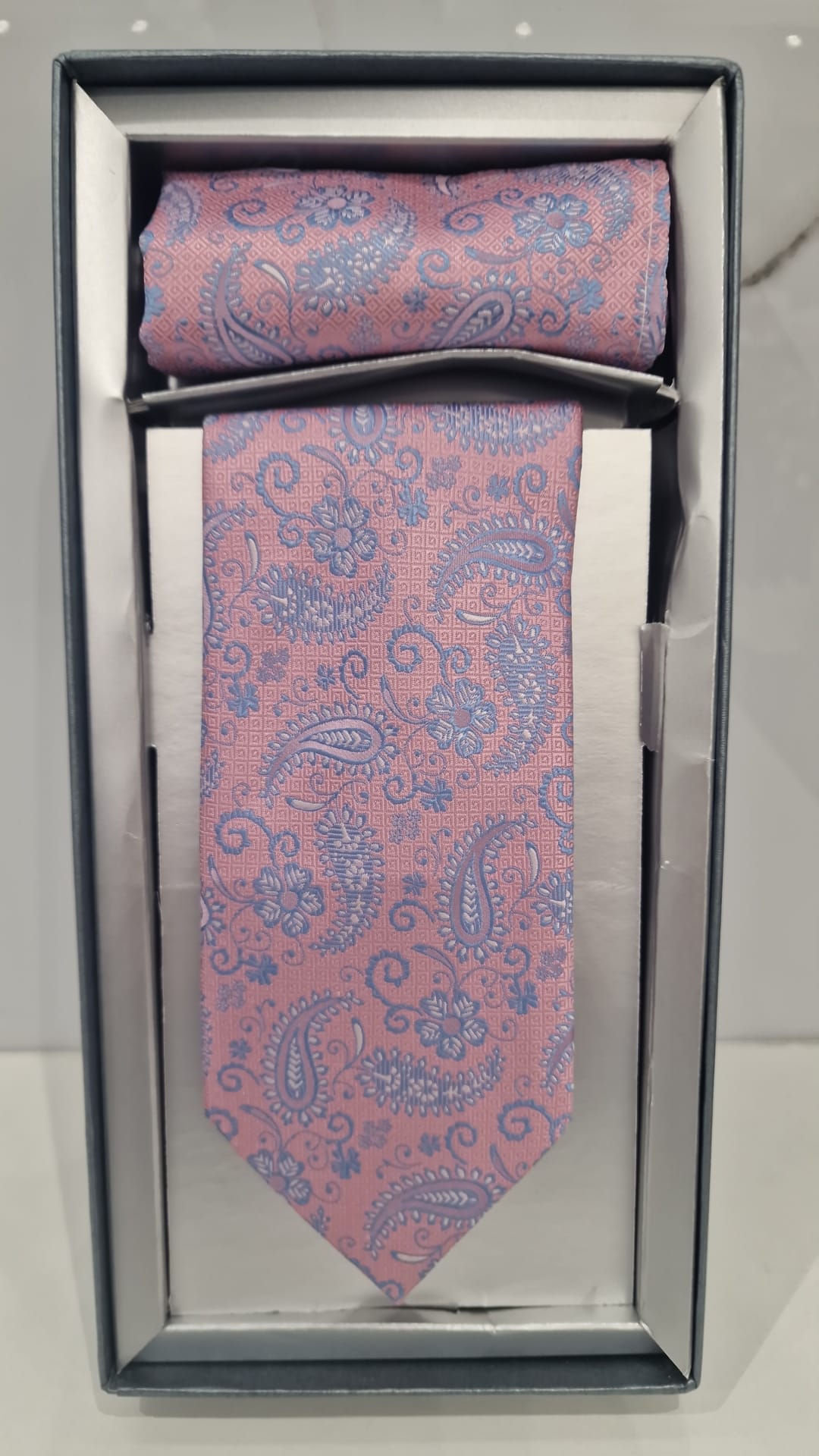 Conjunto Corbata & Pañuelo