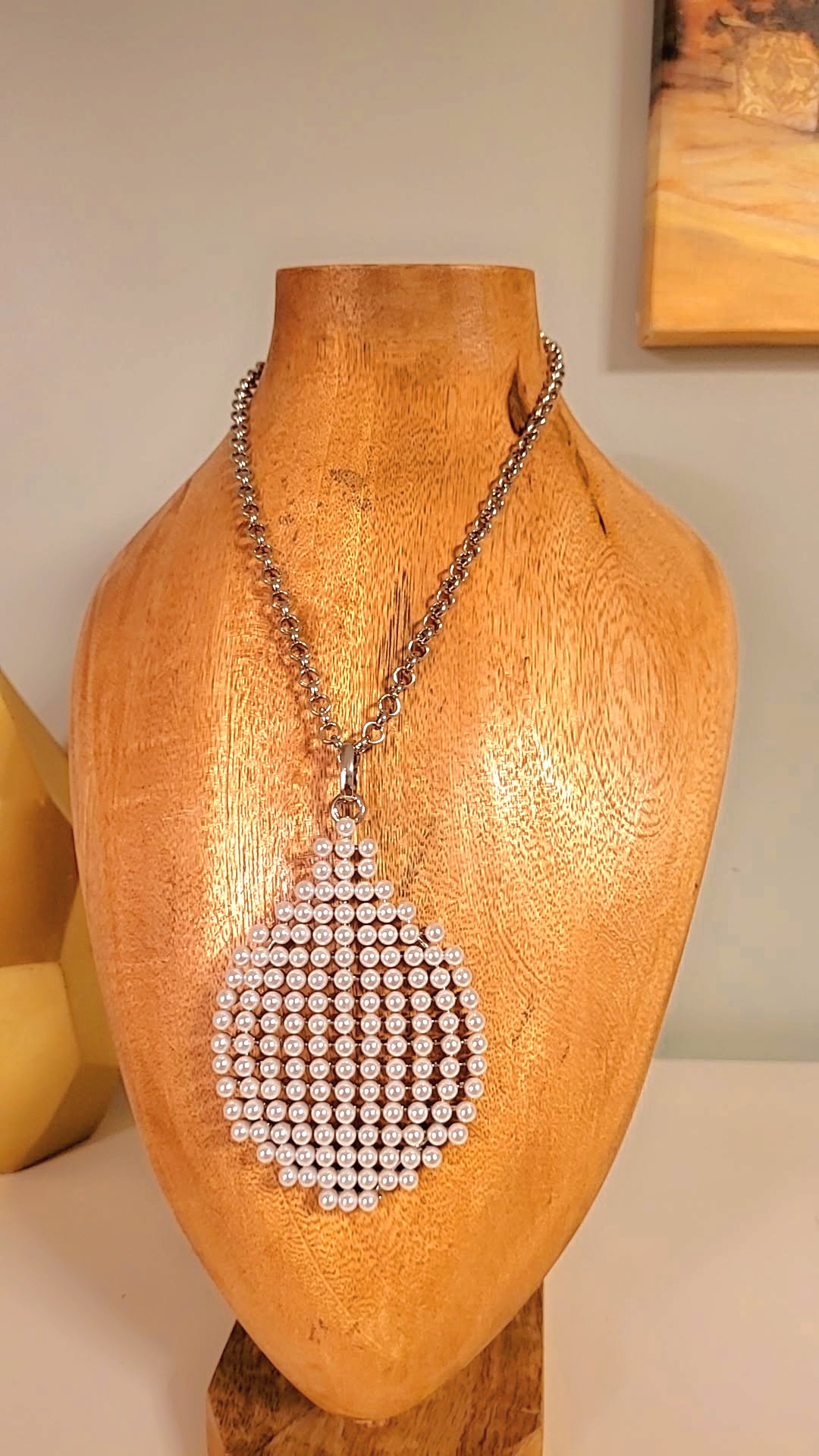 Large Elegant Silver Necklace with pearl pendant  | GENICX