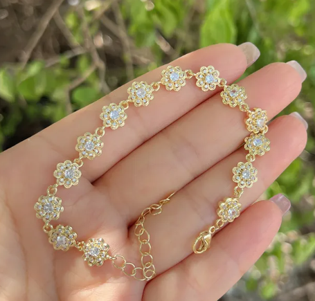 Gold Flower Link Bracelet | GENICX