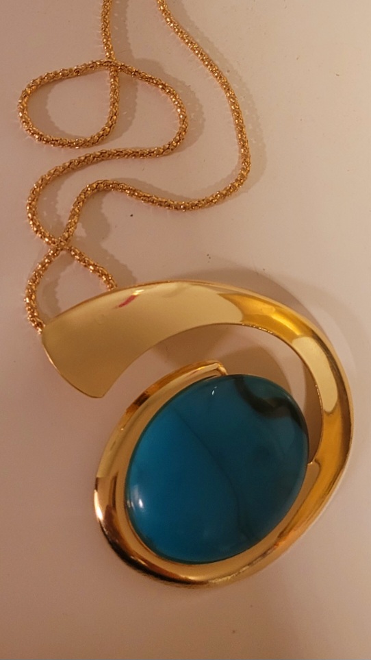 Gold-Plated Pendant Necklace | GENICX