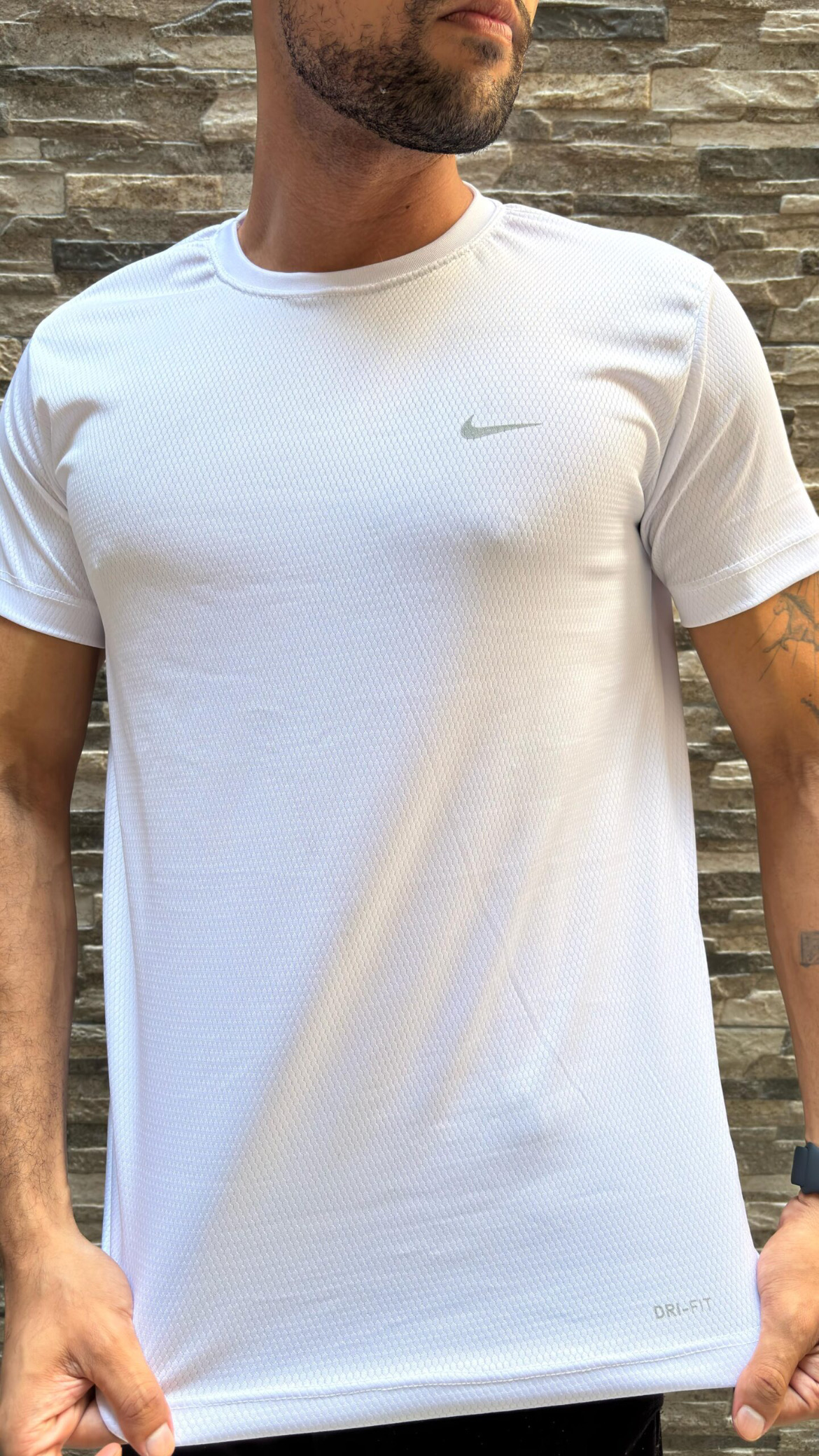 Camiseta esportiva masculina Nike