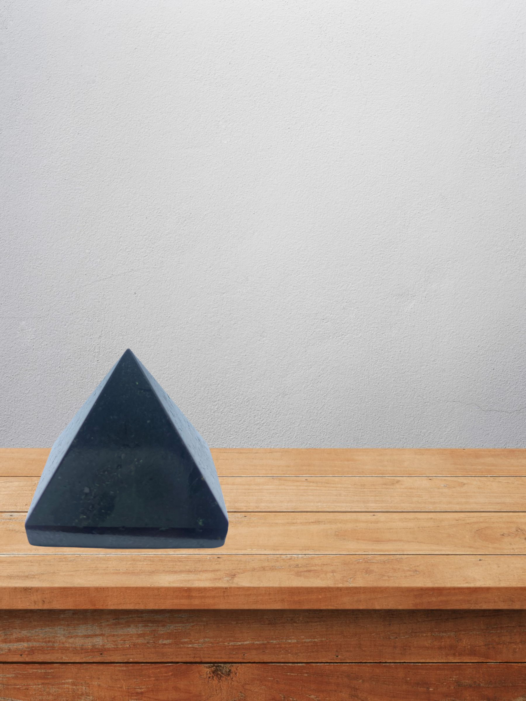 Spiritual Elementz Black Gemstone Pyramid(1'Inch) Stone for Converting Negative Energy into Positive Energy