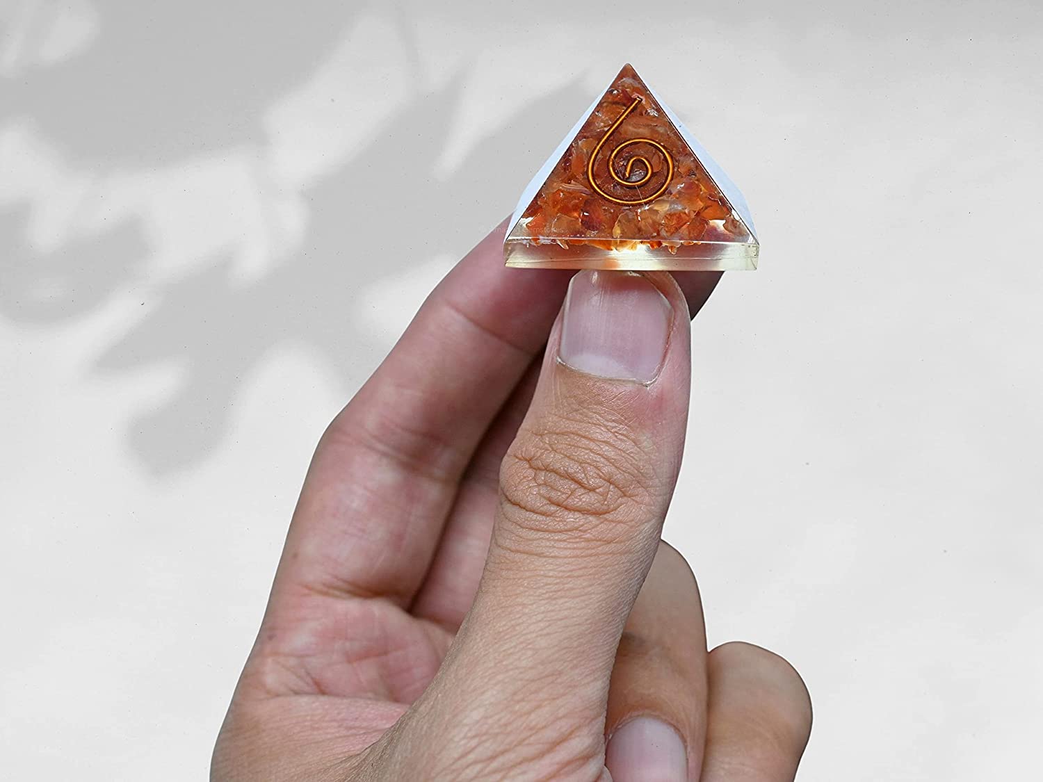 Spiritual Elementz Carnelian Orgone Pyramid (1'Inch) Clear Crystal Gemstone Copper Metal