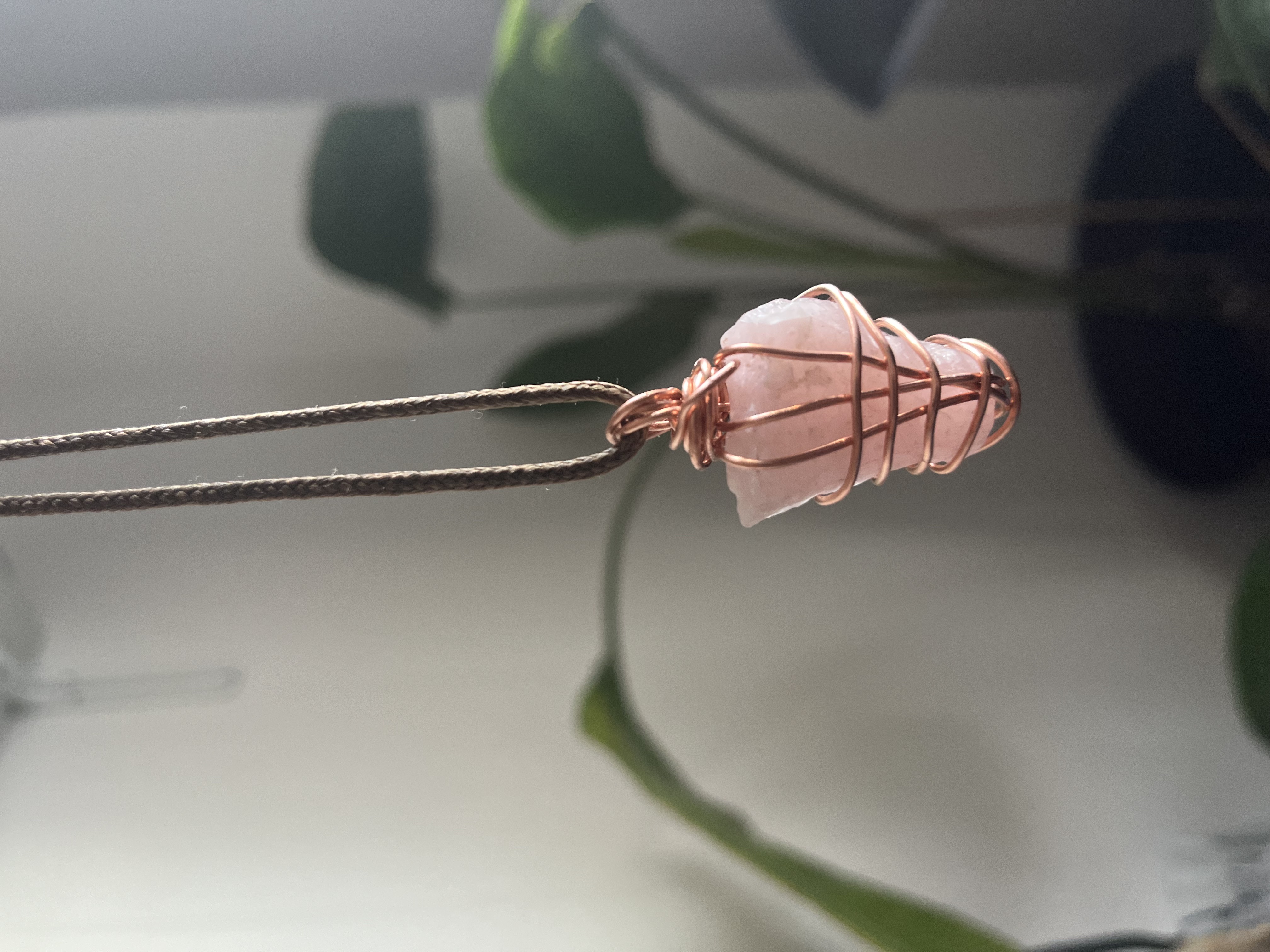 Rose Quartz (Copper Wrapped)