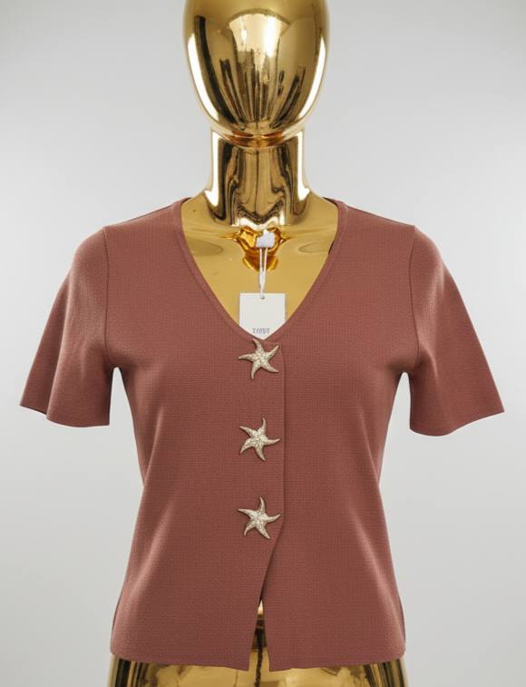 Blusa tejido con botones estrella