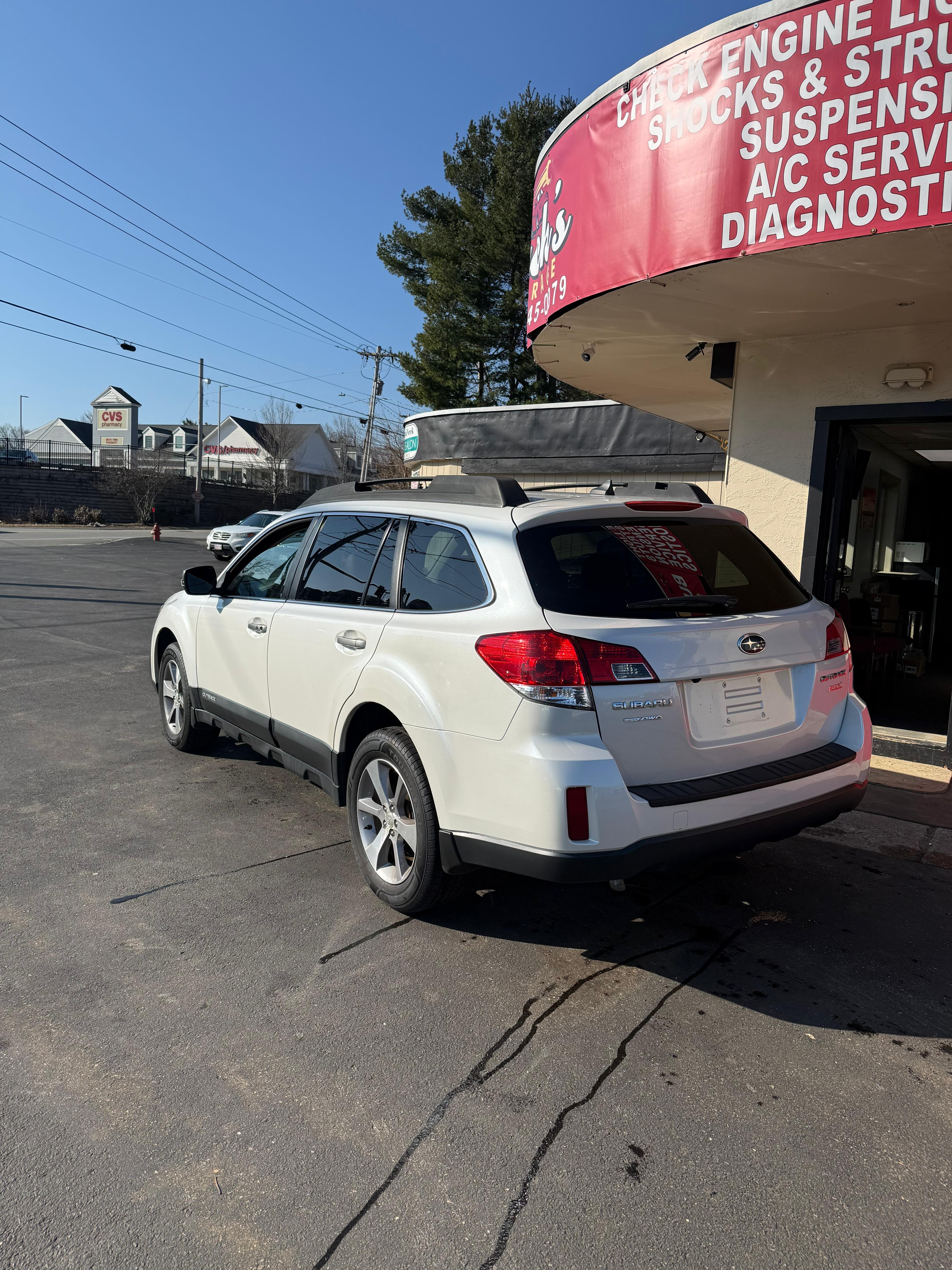 2014 SUBARU OUTBACK