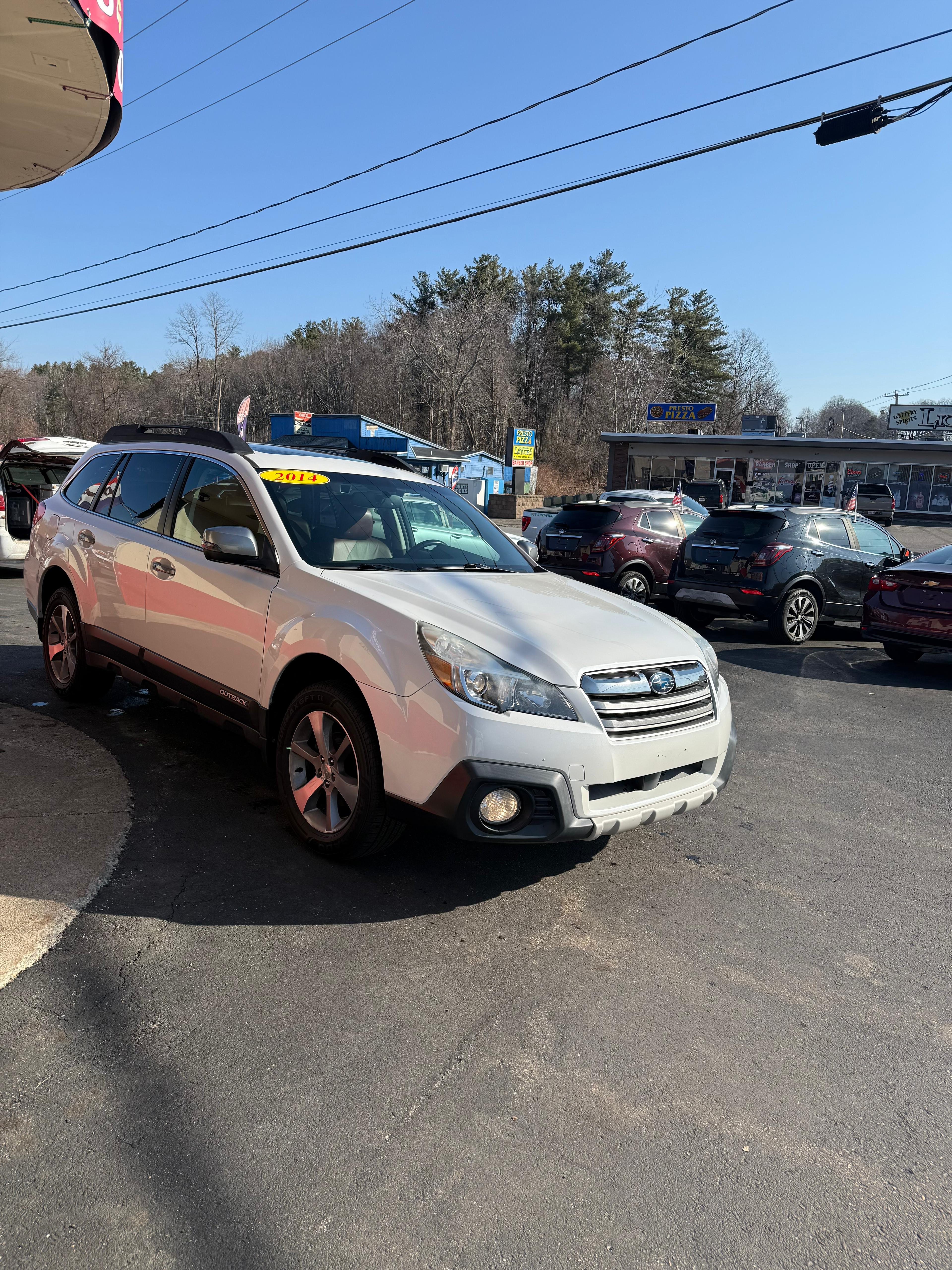 2014 SUBARU OUTBACK