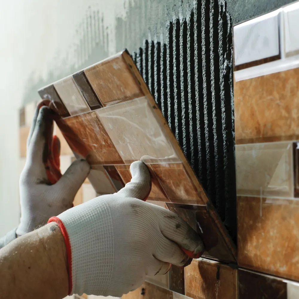 Richiesta nominativo piastrellista