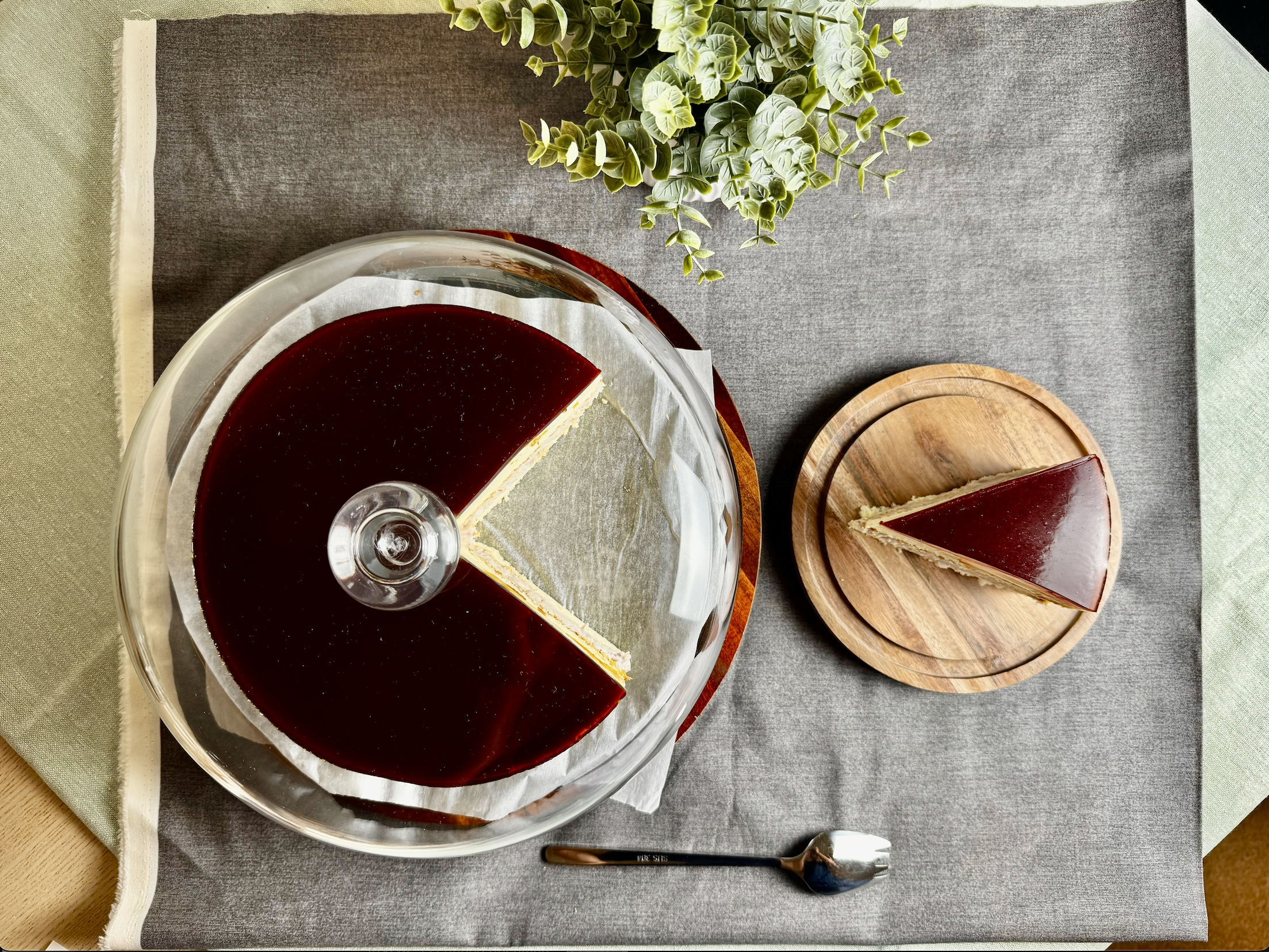 Crystal Panna Cotta Taro Cake 