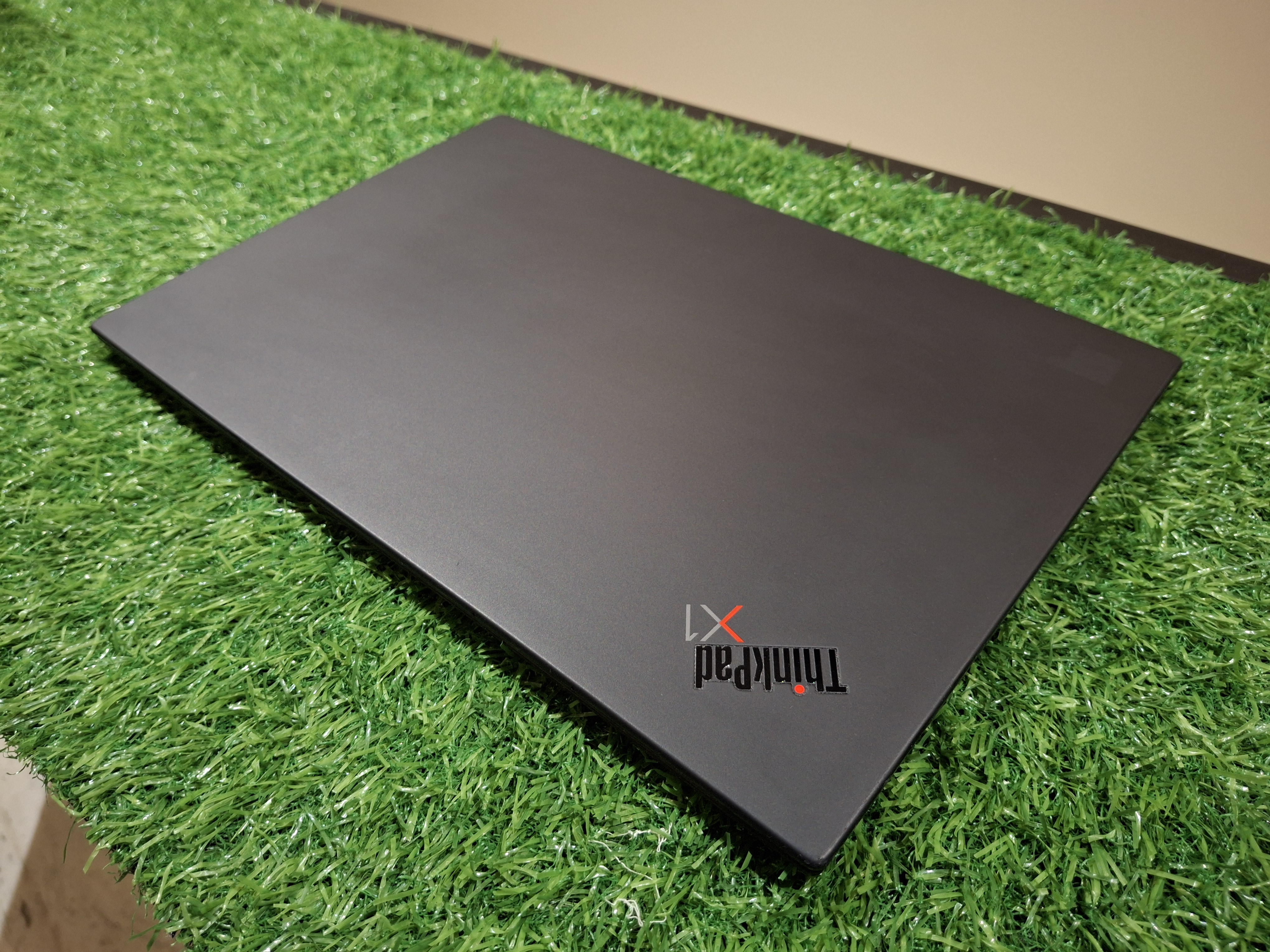 Lenovo ThinkPad X1 Carbon i7 10th Gen