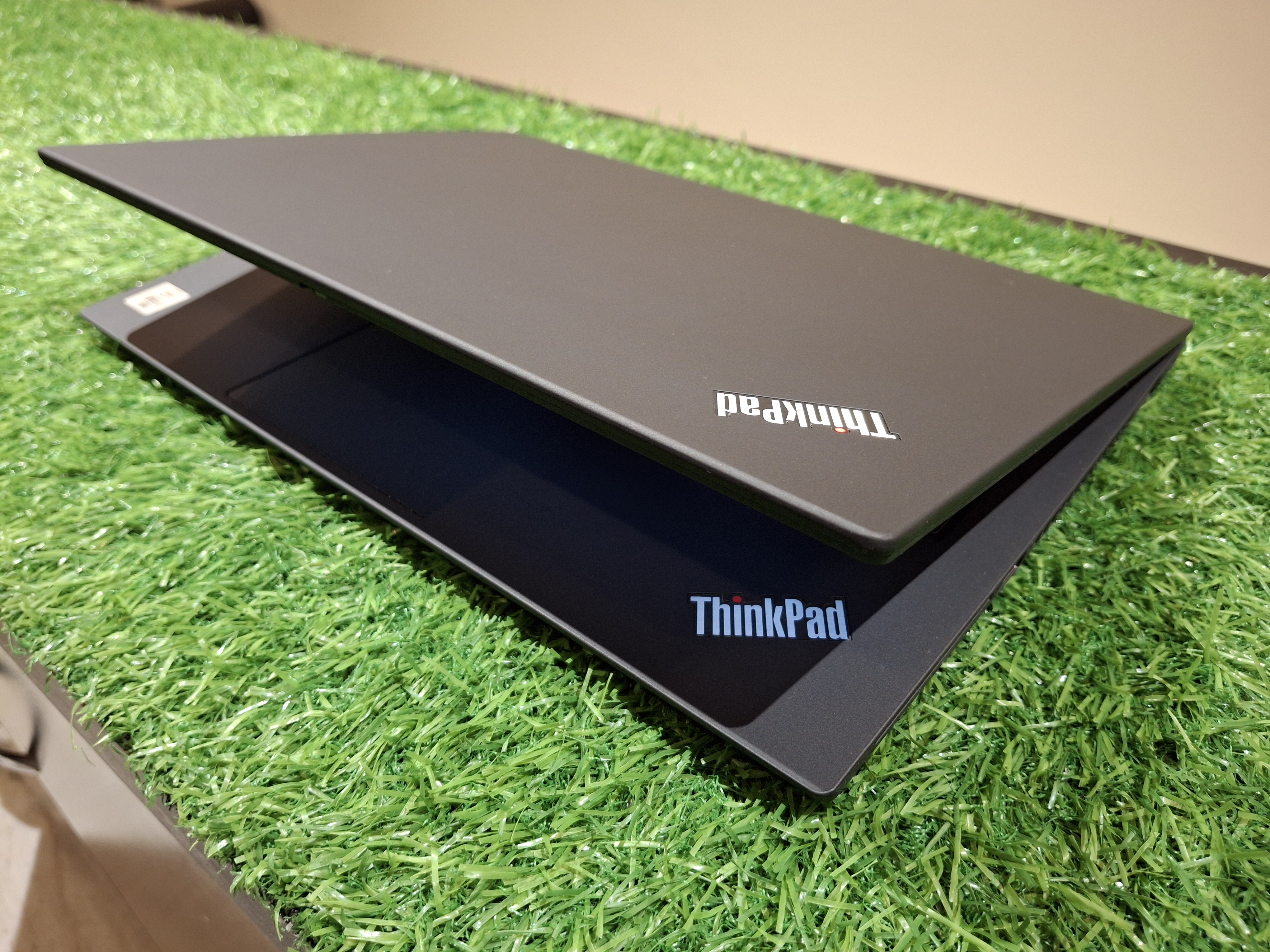 Lenovo ThinkPad T14 i5 10th 16/256