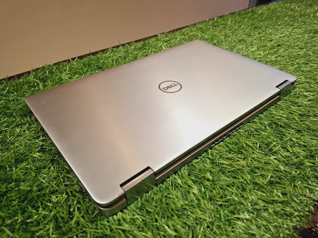 Dell Latitude 7400 i5 8th 16/512 x360