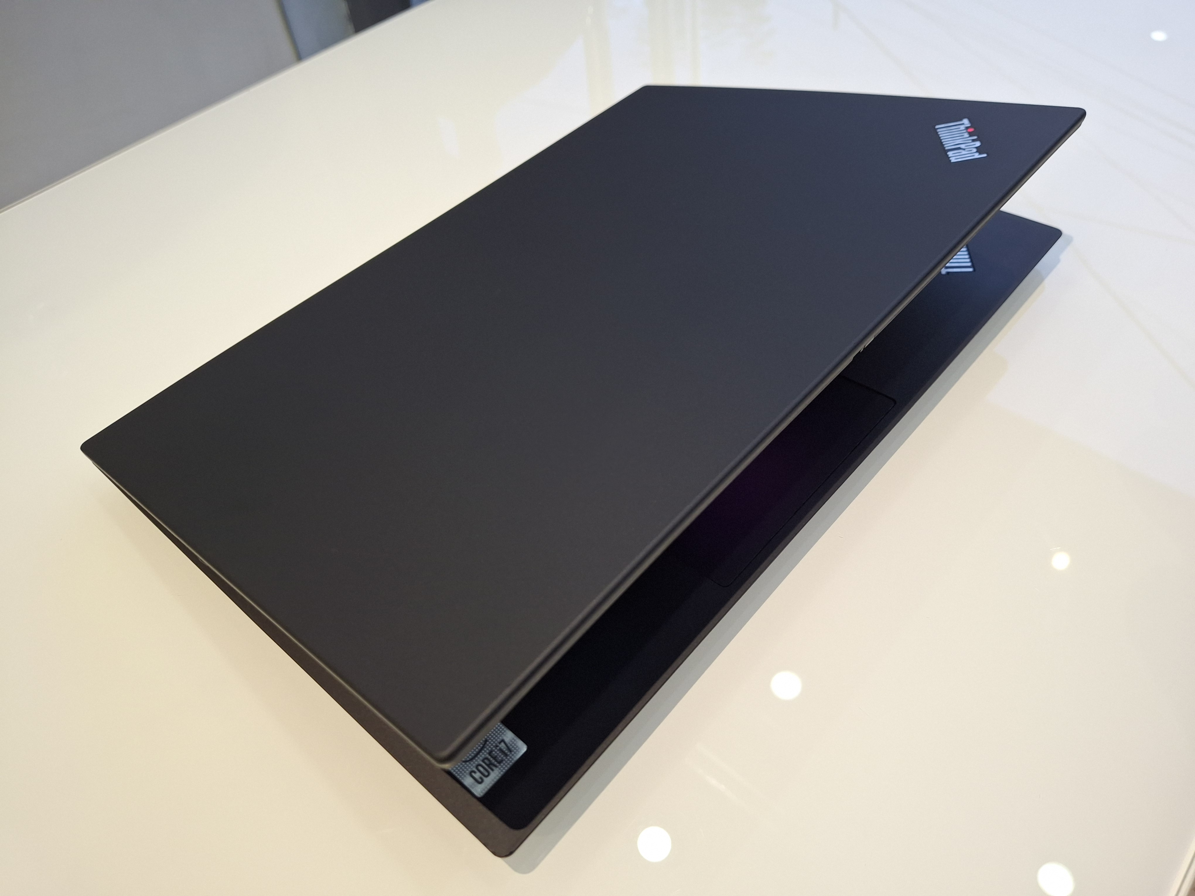 Lenovo ThinkPad T14 i7 10th 24/256