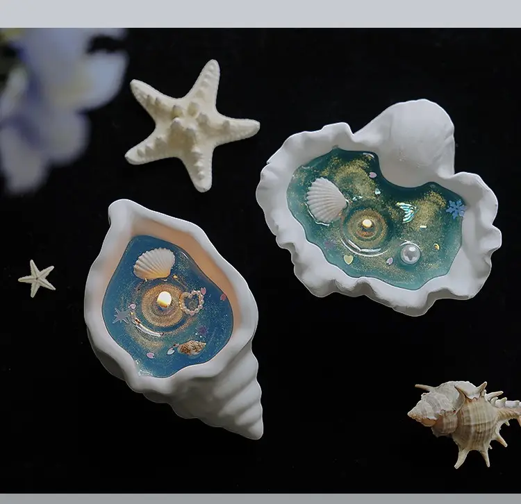 Neuartige Duftkerze in Muschel- und Schneckenform für maritime Atmosphäre || Novel Scented Candle in Seashell and Snail Shape for Ocean Atmosphere