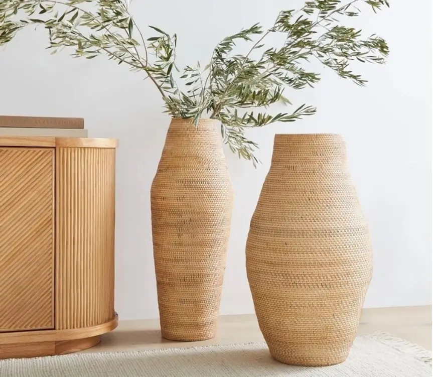 Moderne Rattan Vase mit rundem Muster, Große Dekovase für Hochzeiten und Heimdekoration || Contemporary Luxury Rattan Vase with Round Pattern, Large Decorative Vase for Weddings and Home Decoration