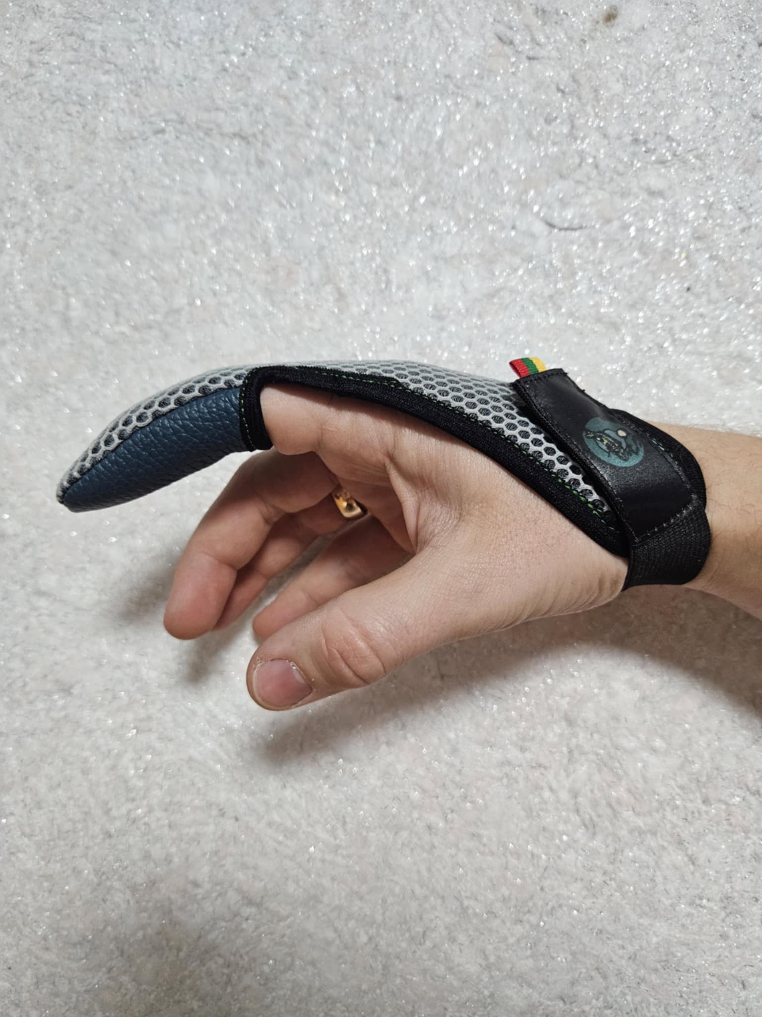 Antpirštis žvejybai