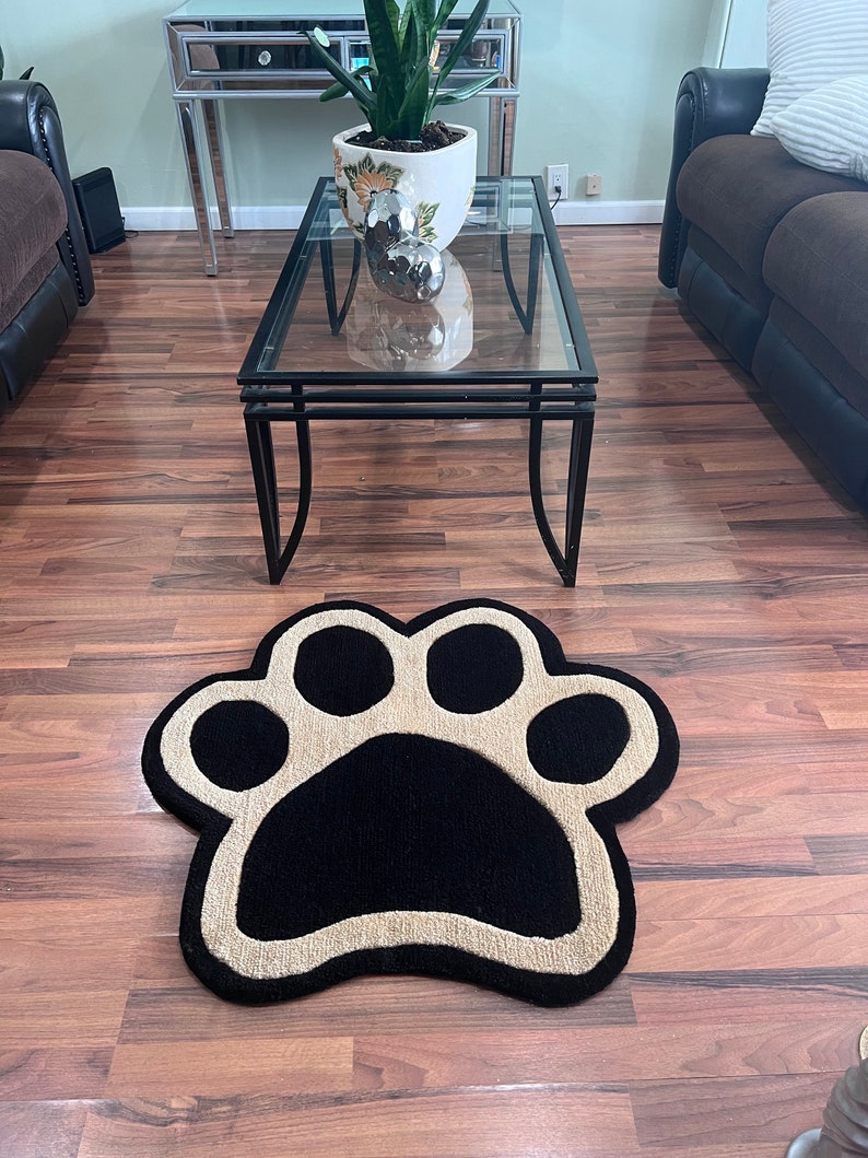 Handmade Paw-Shaped Rug an adorable addition to any Room