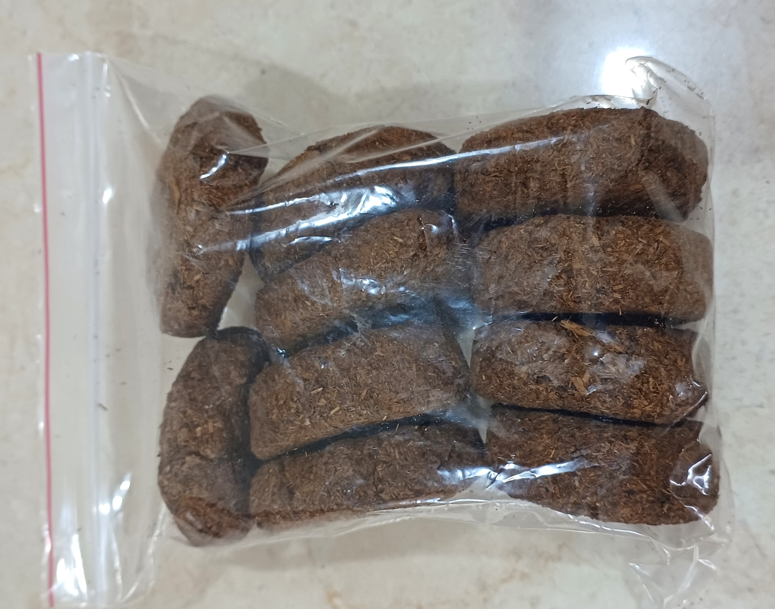 Cow Dung Dhoop Tikki (10pc )(गोबर की धूप टिक्की) With Ayurvedic ingredients.