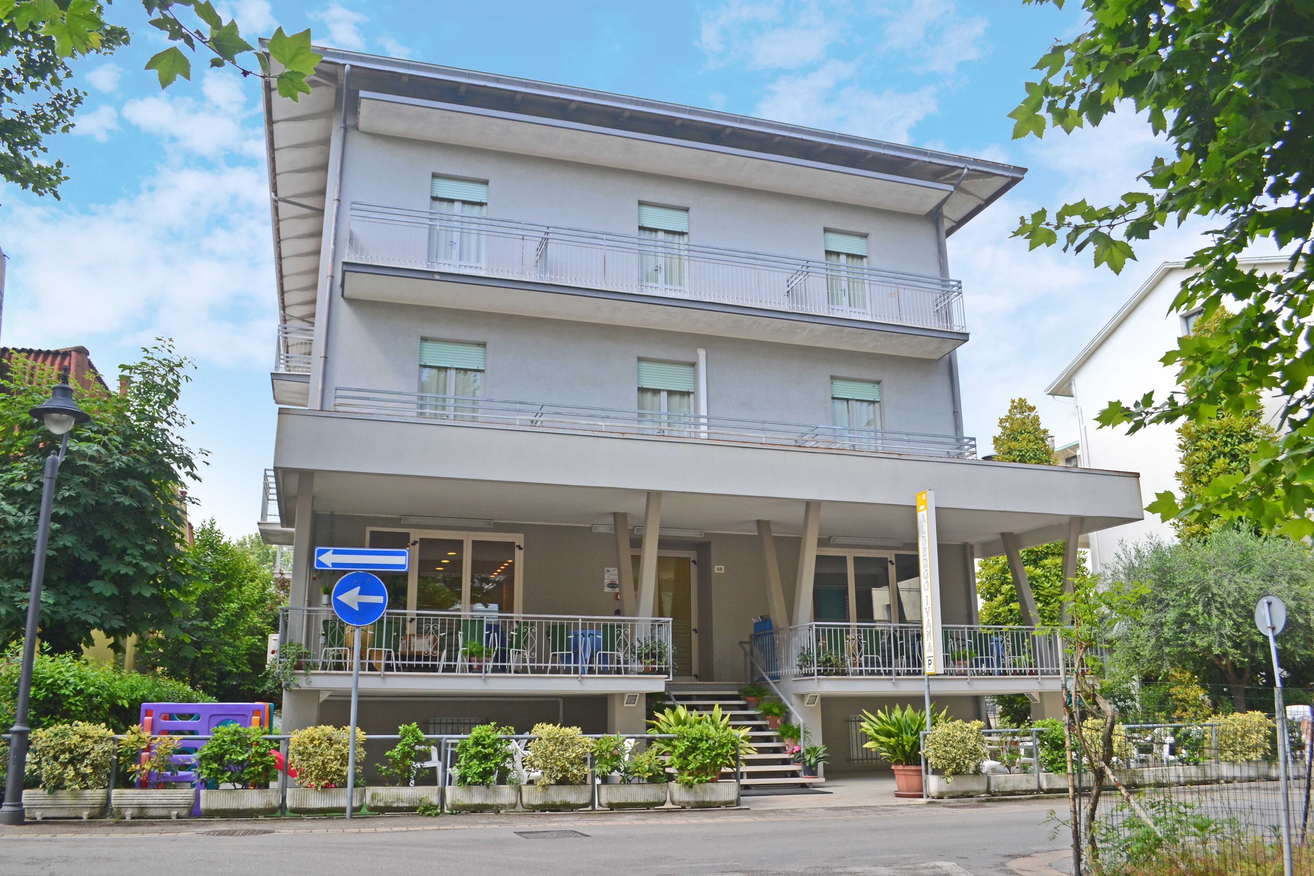 Hotel Ivana ** Igea Marina