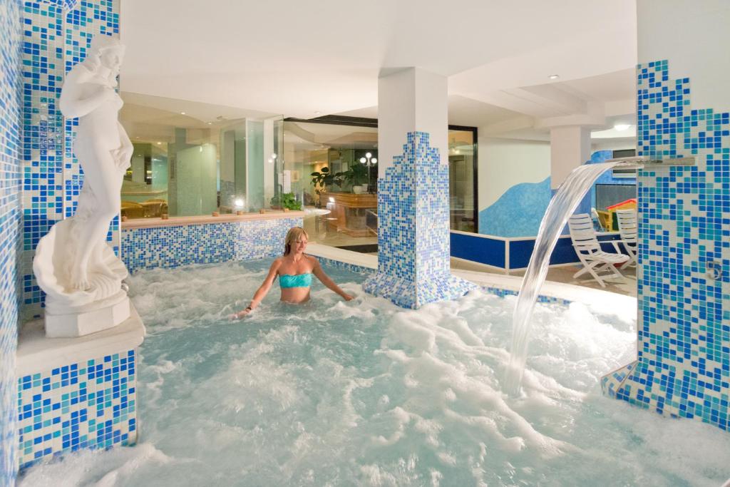 Hotel Embassy *** Cesenatico