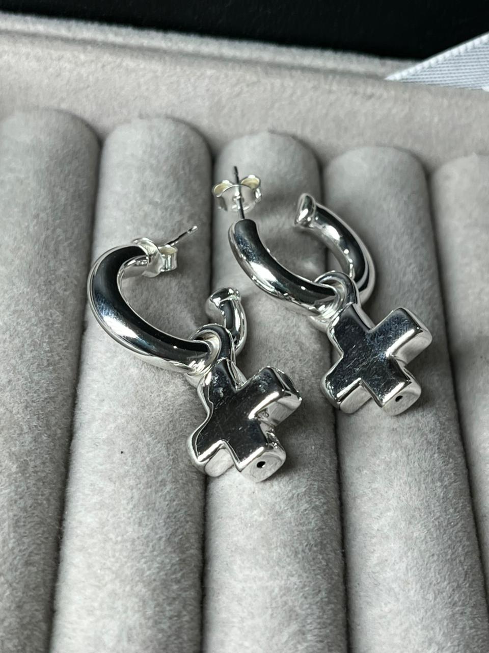 Aros semi argollas de plata inflada