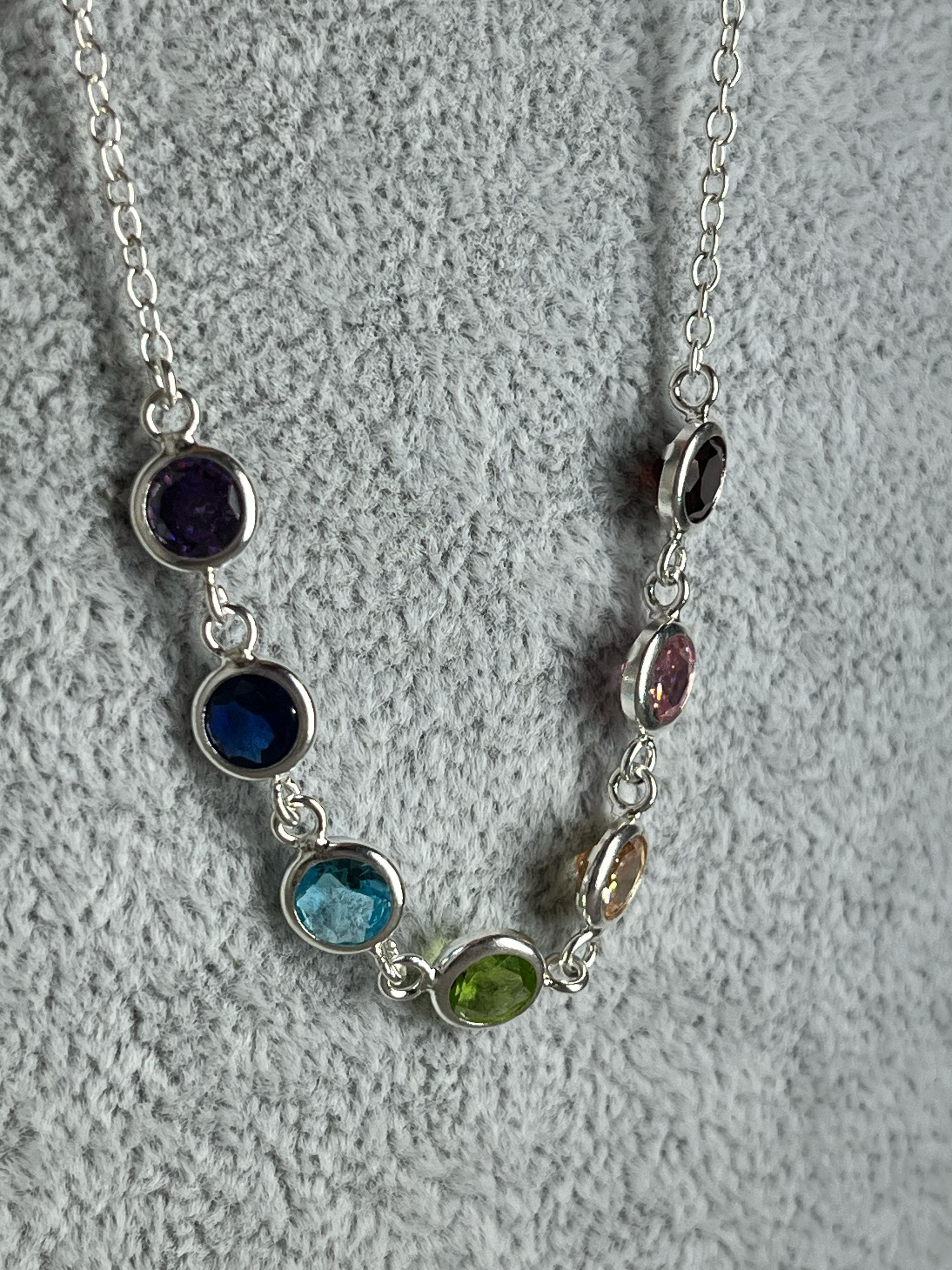 Gargantillas con piedras de multi color 