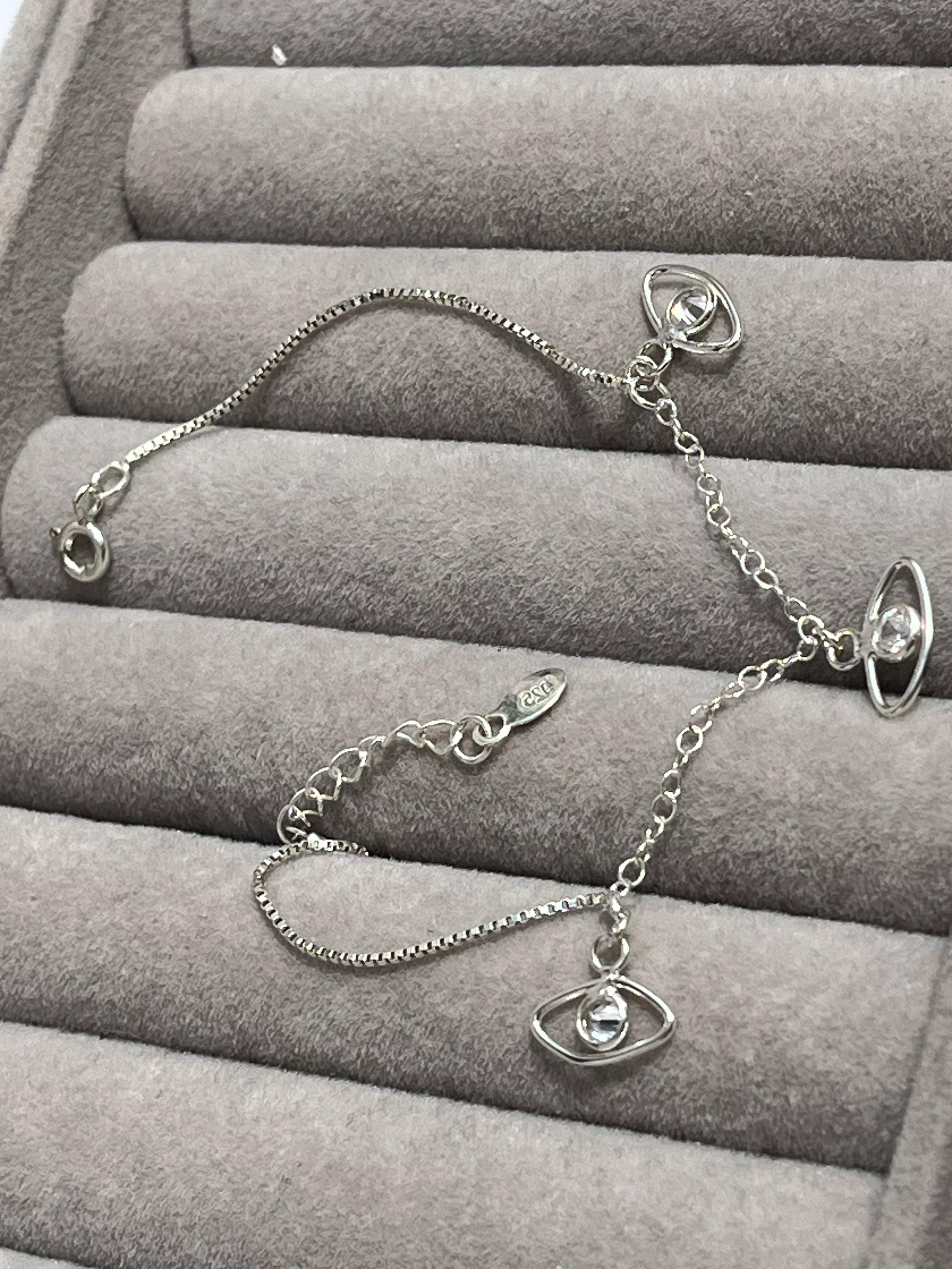 Pulsera con tres ojos turcos