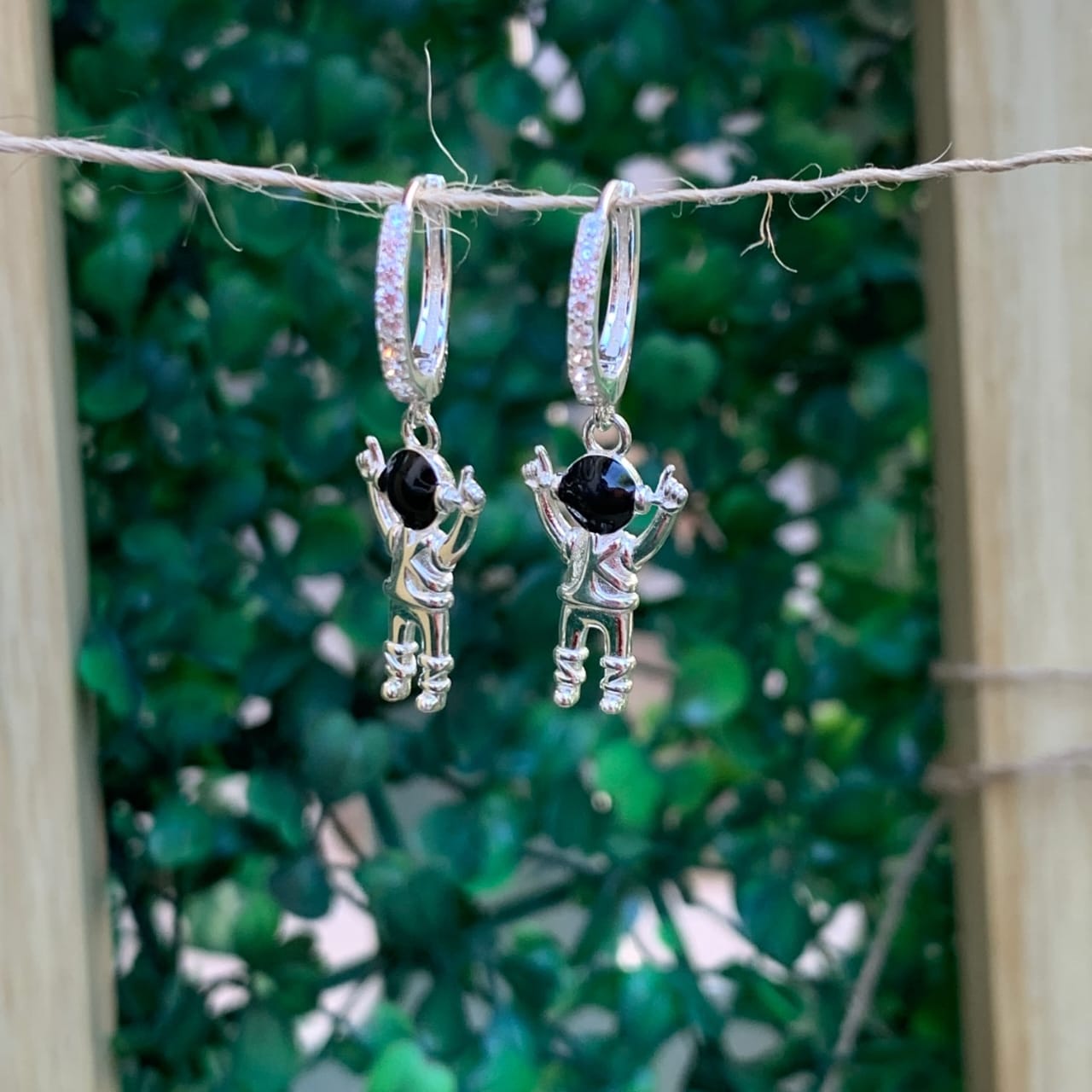 Aros con argollas de astronauta